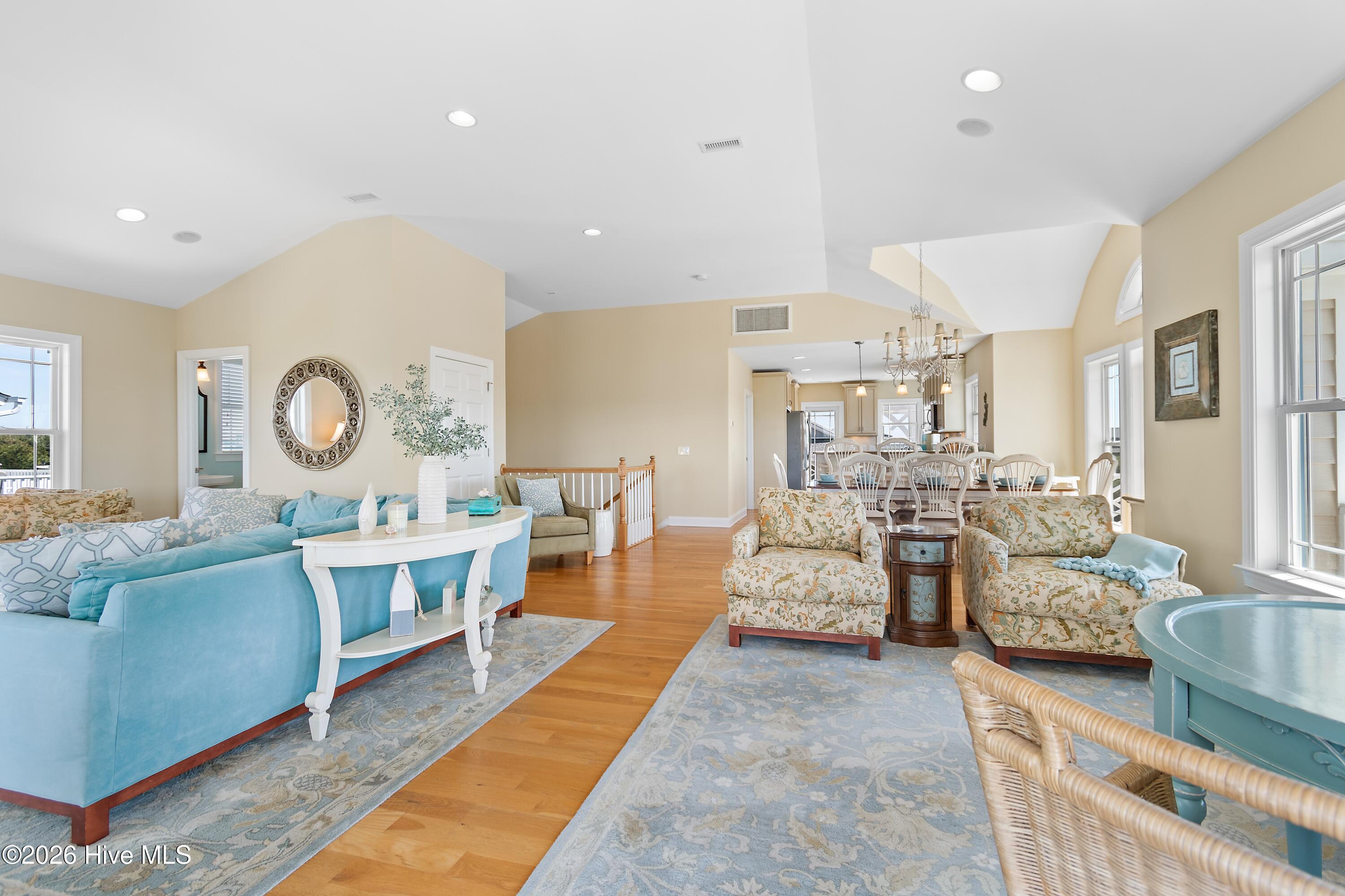 1046 Tide Ridge Drive Property Photo 13