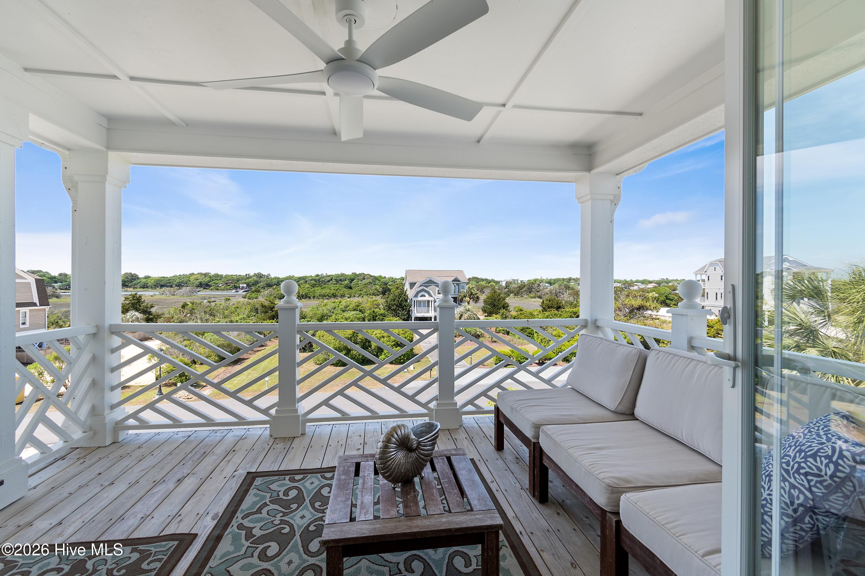 1046 Tide Ridge Drive Property Photo 17