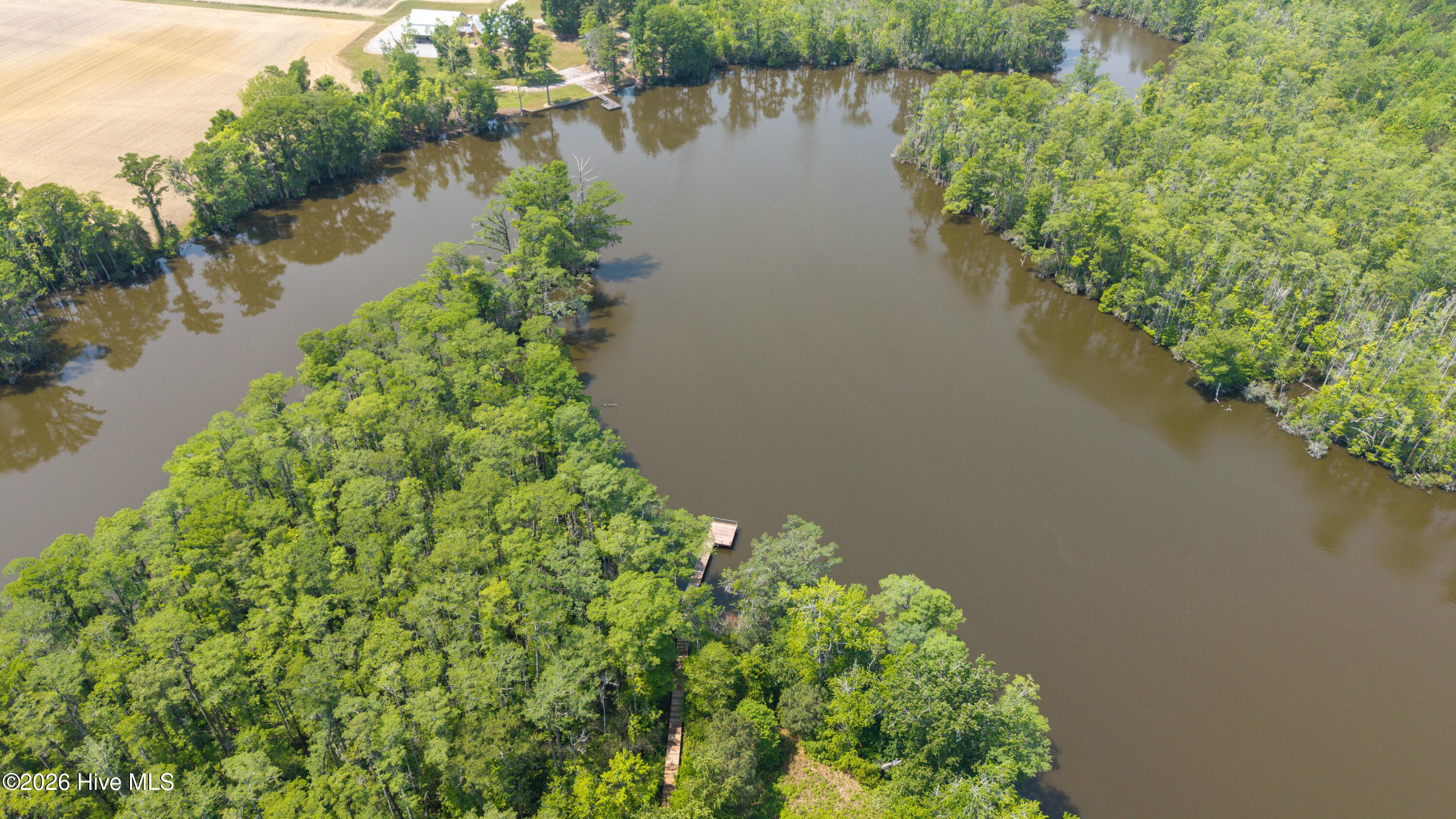 210 124 Winfall Court Property Photo 9