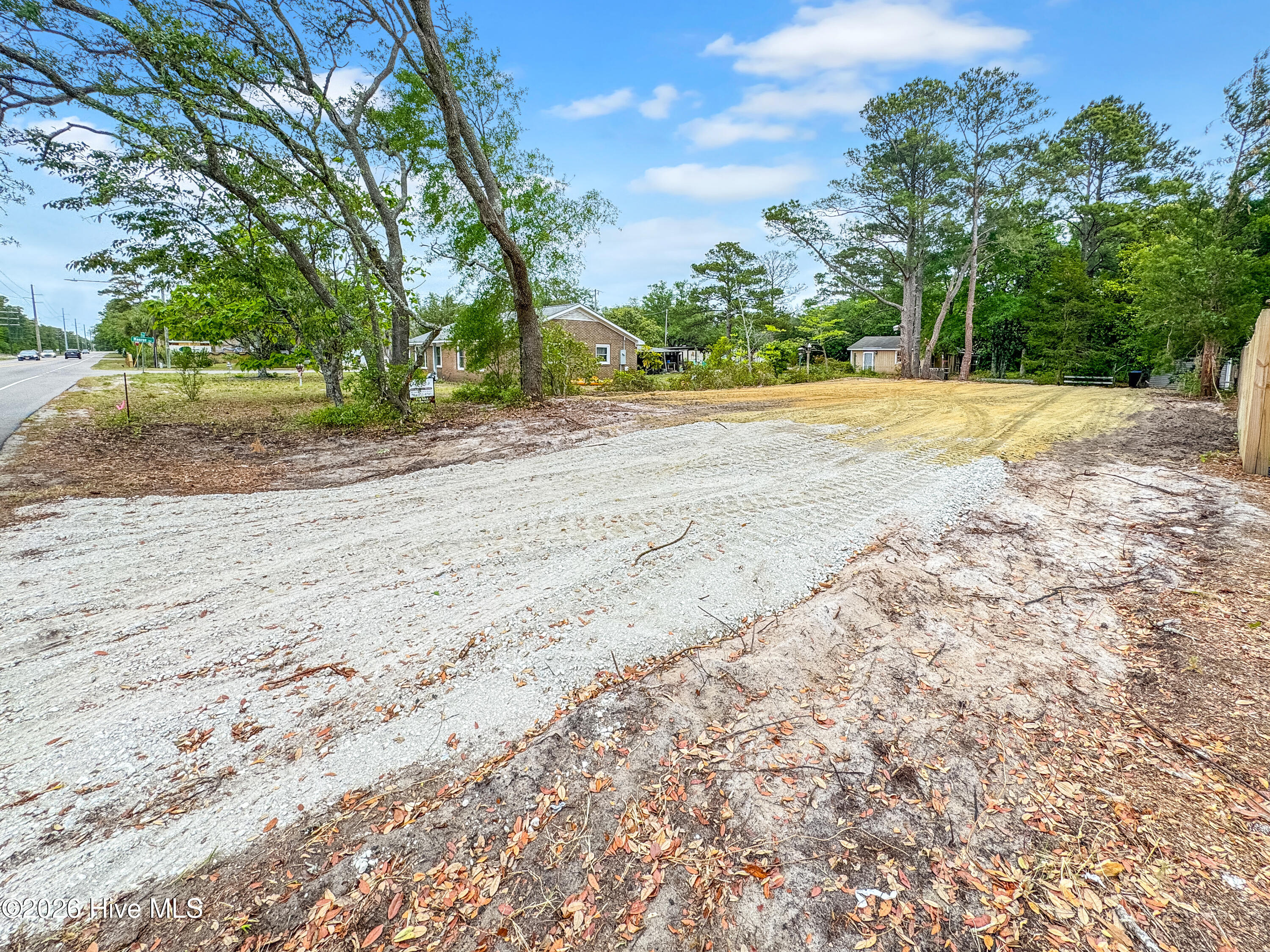 110 Dow Road N Property Photo 1