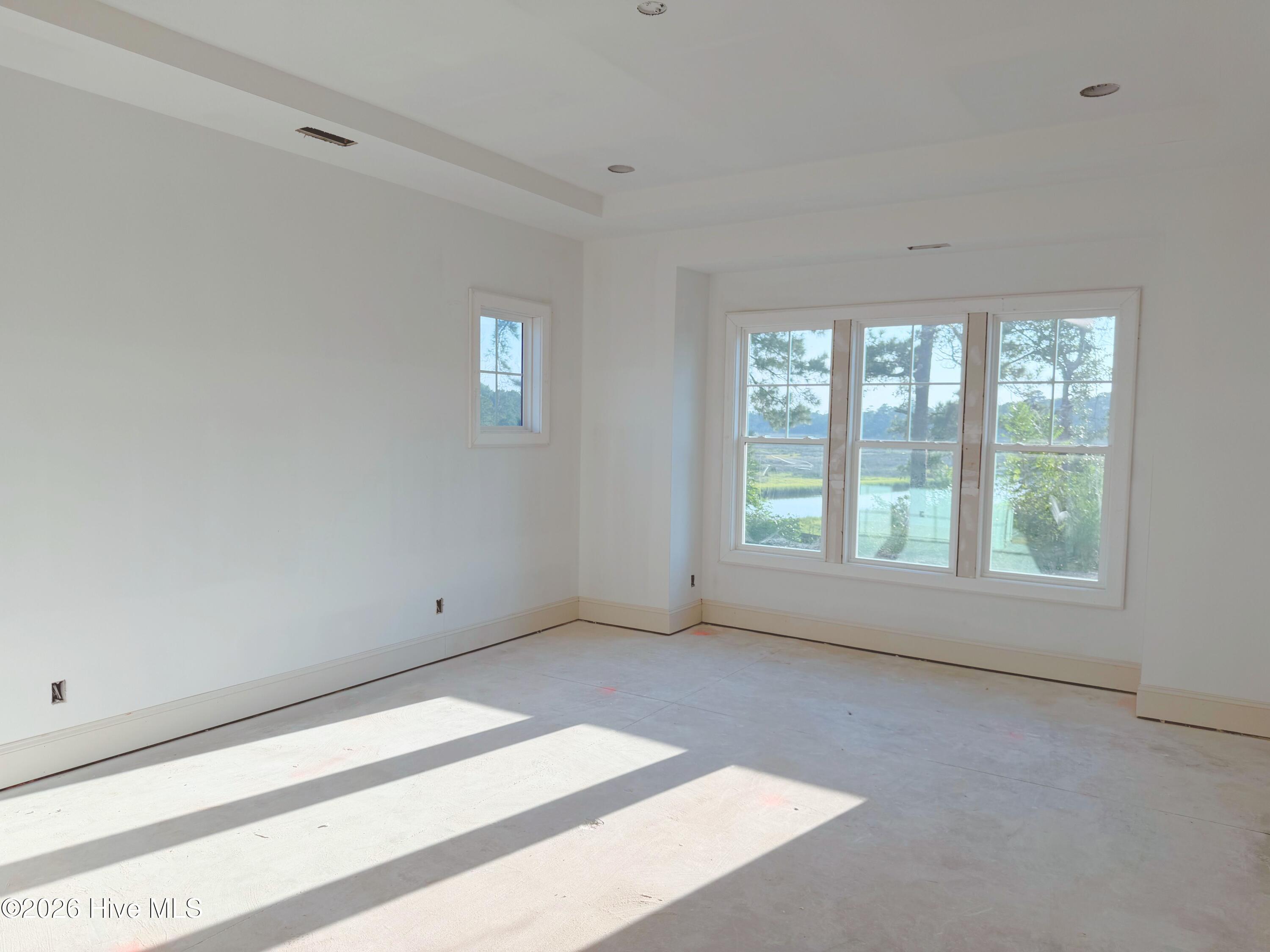 143 Halcyon Drive Drive Property Photo 8