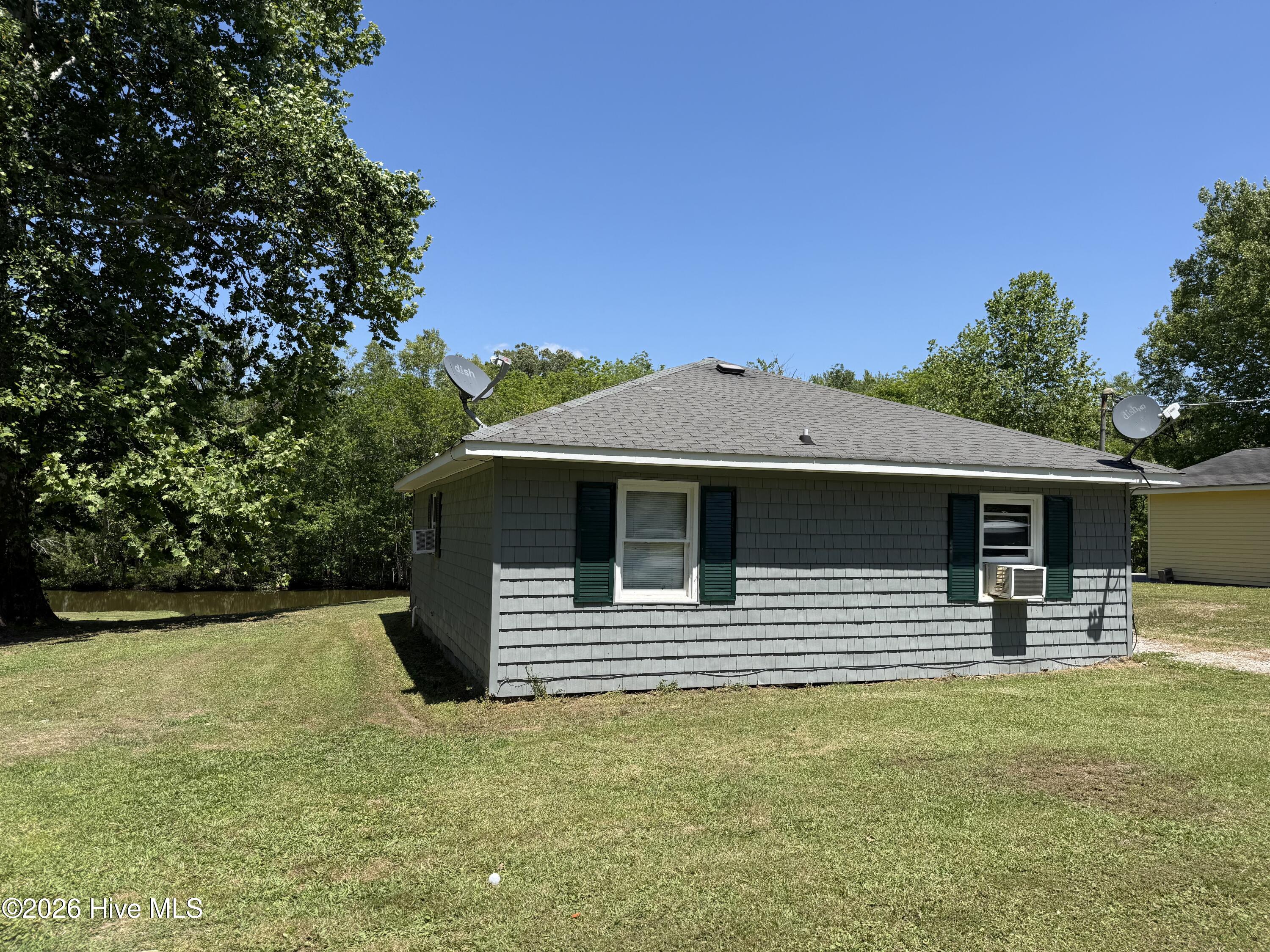 132 Bluegill Circle Property Photo 1