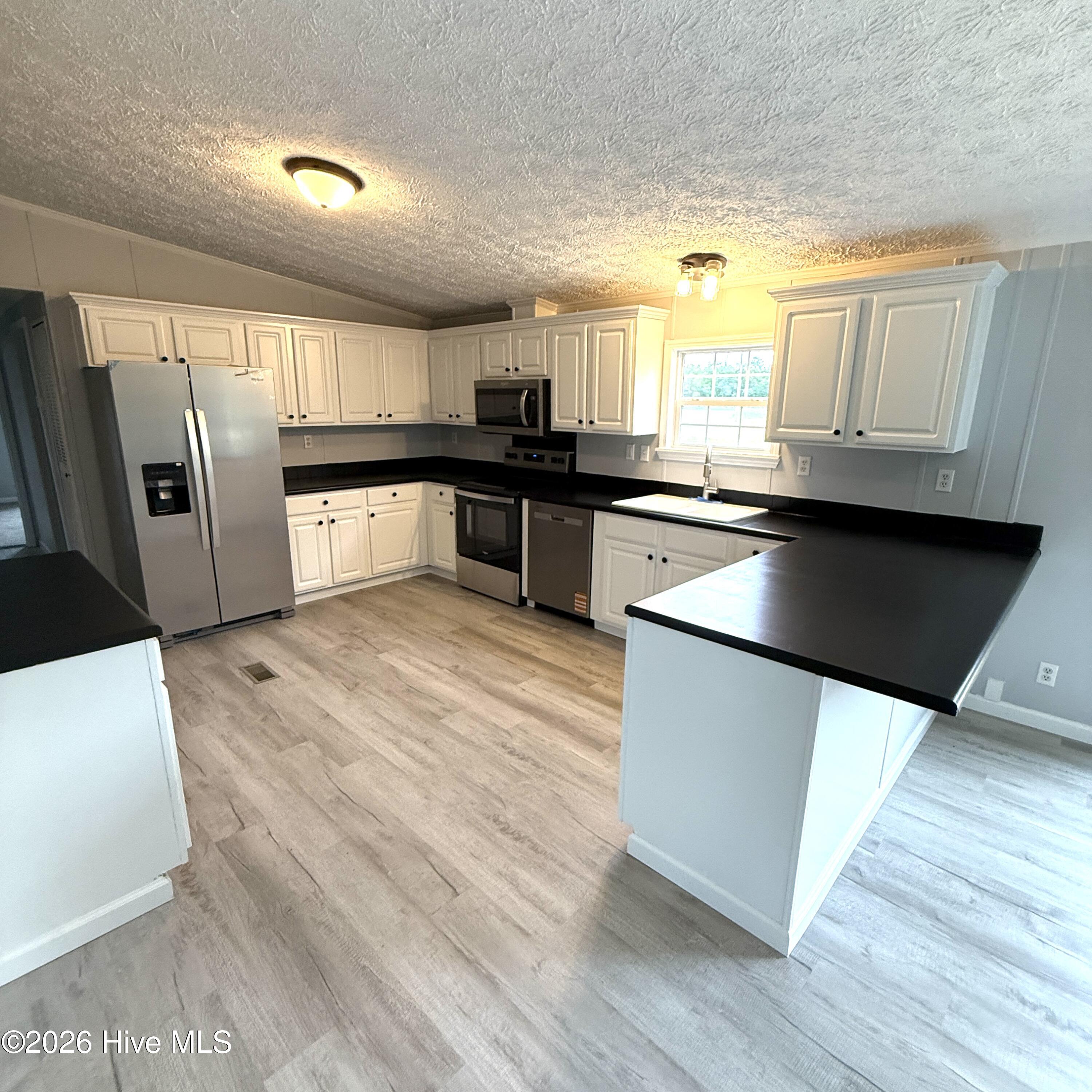 300 Whitemon Lane Property Photo 8