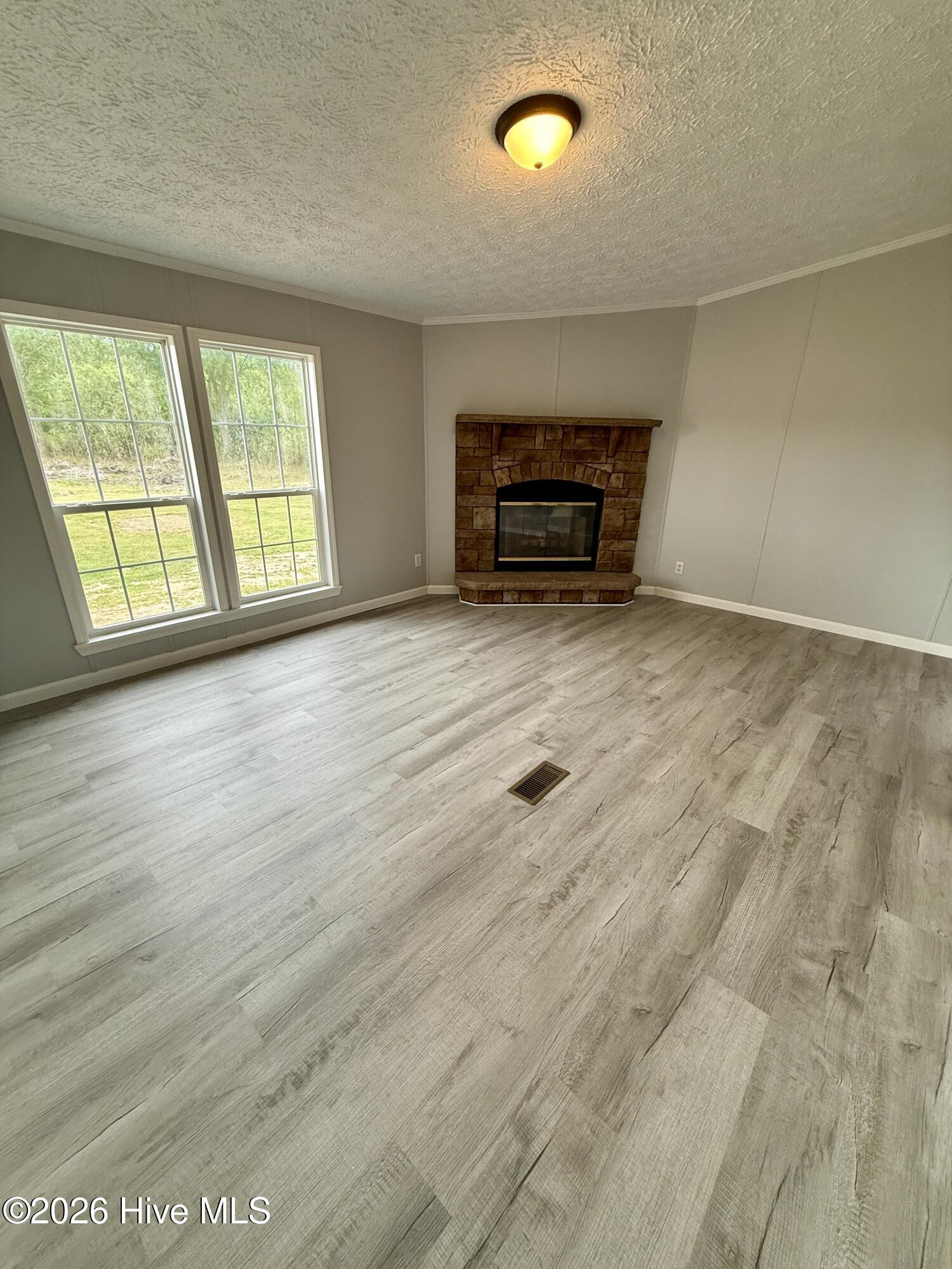 300 Whitemon Lane Property Photo 13