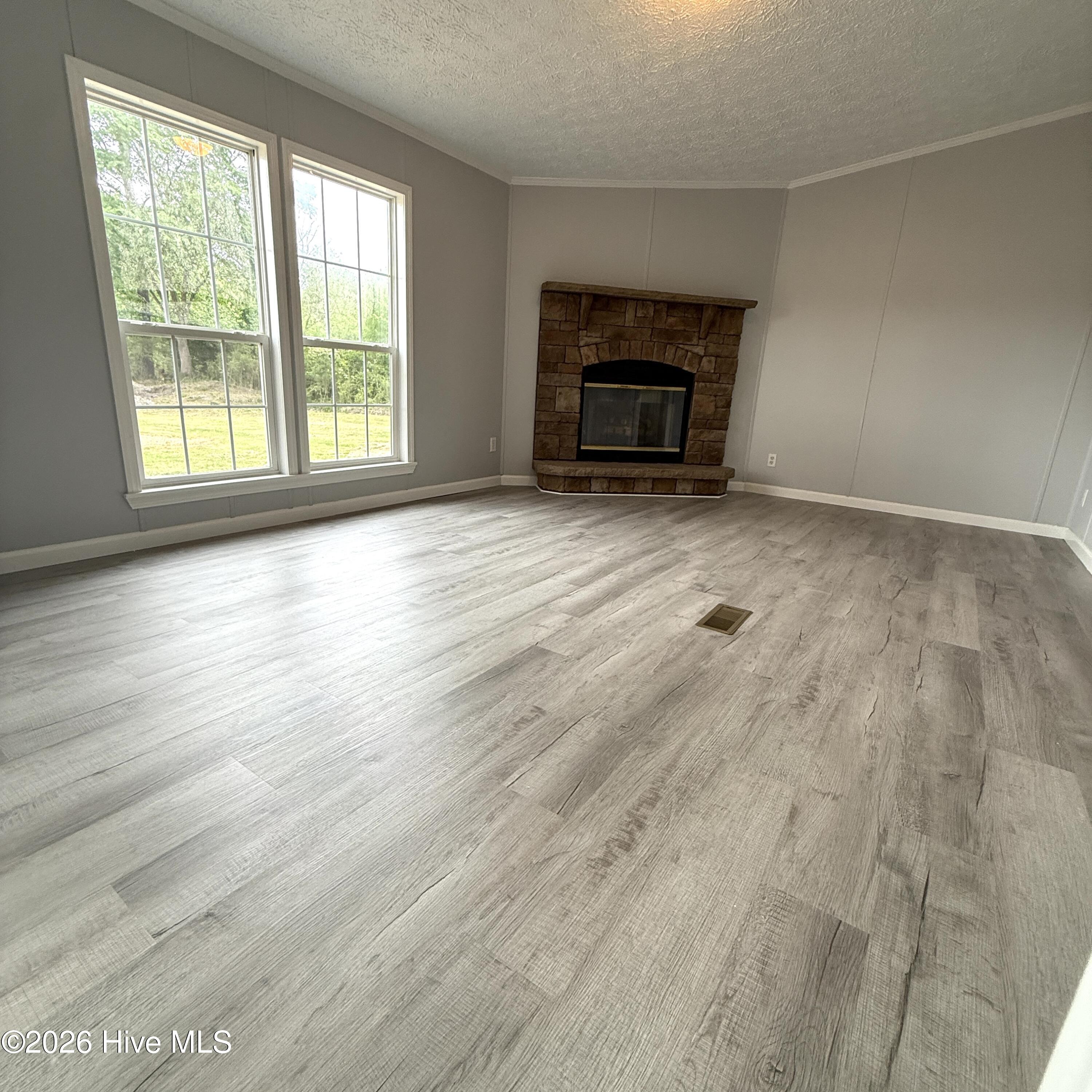 300 Whitemon Lane Property Photo 15