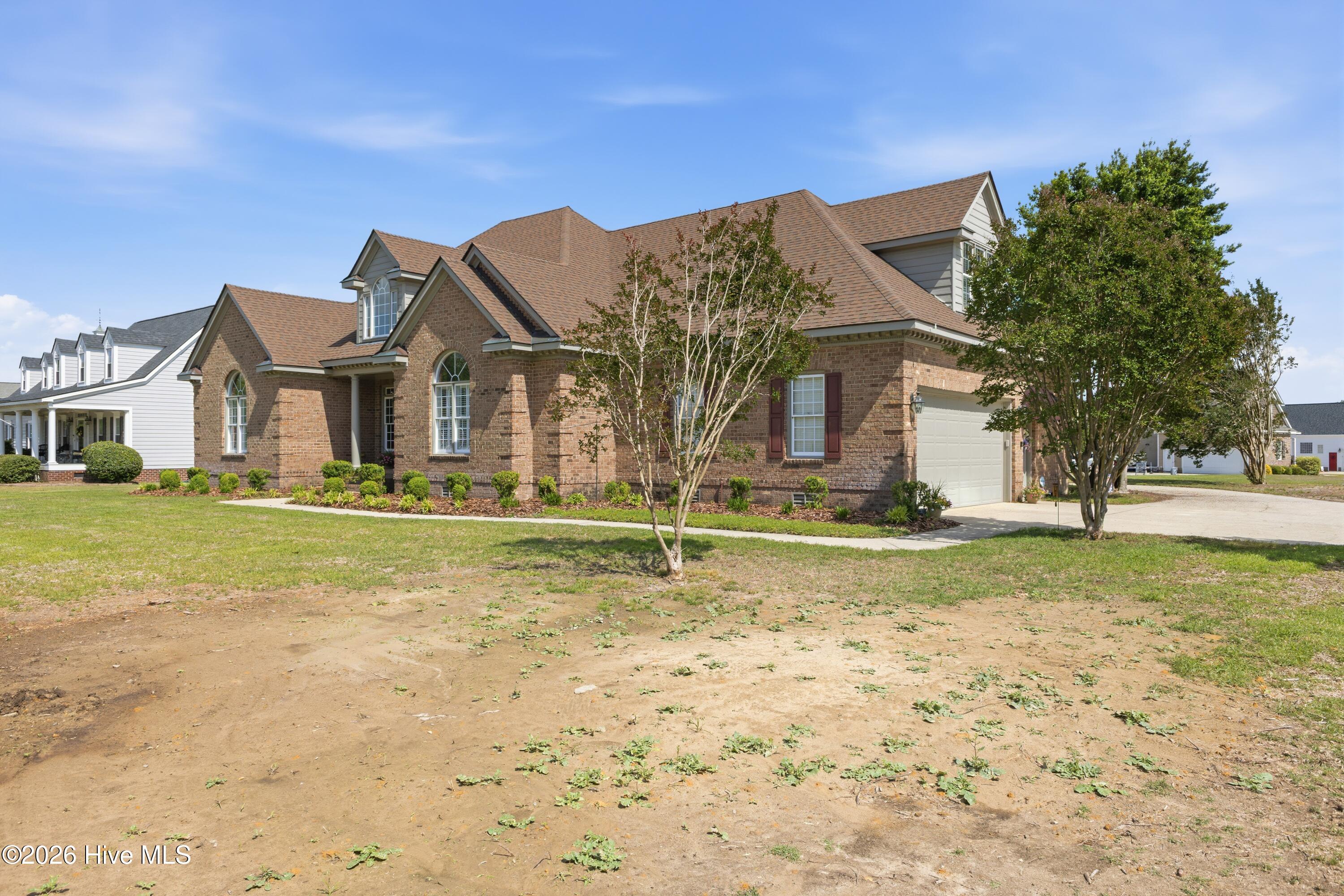 6301 Waters Edge Drive Property Photo 5