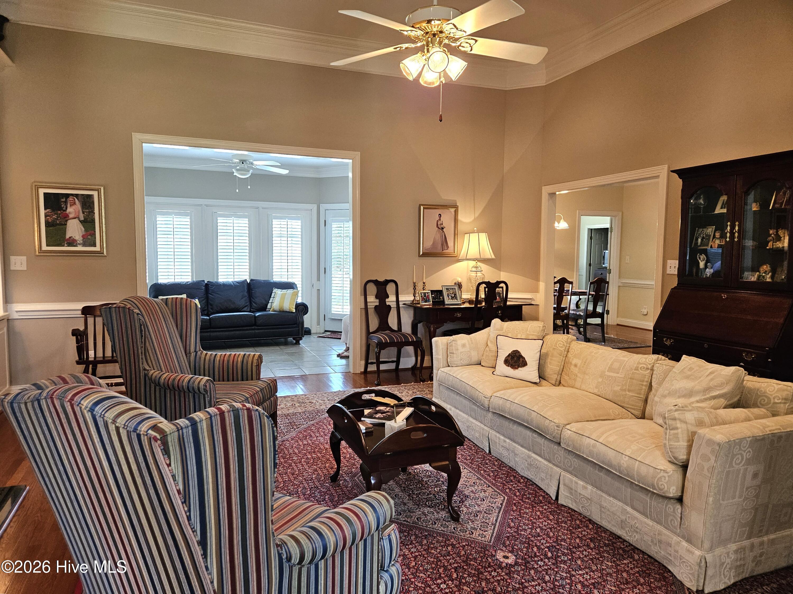 6301 Waters Edge Drive Property Photo 9