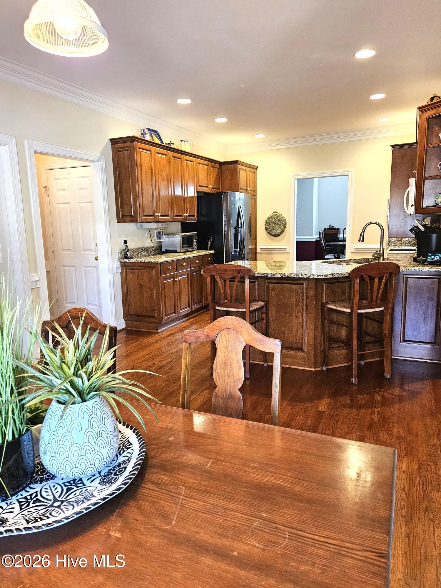 6301 Waters Edge Drive Property Photo 15