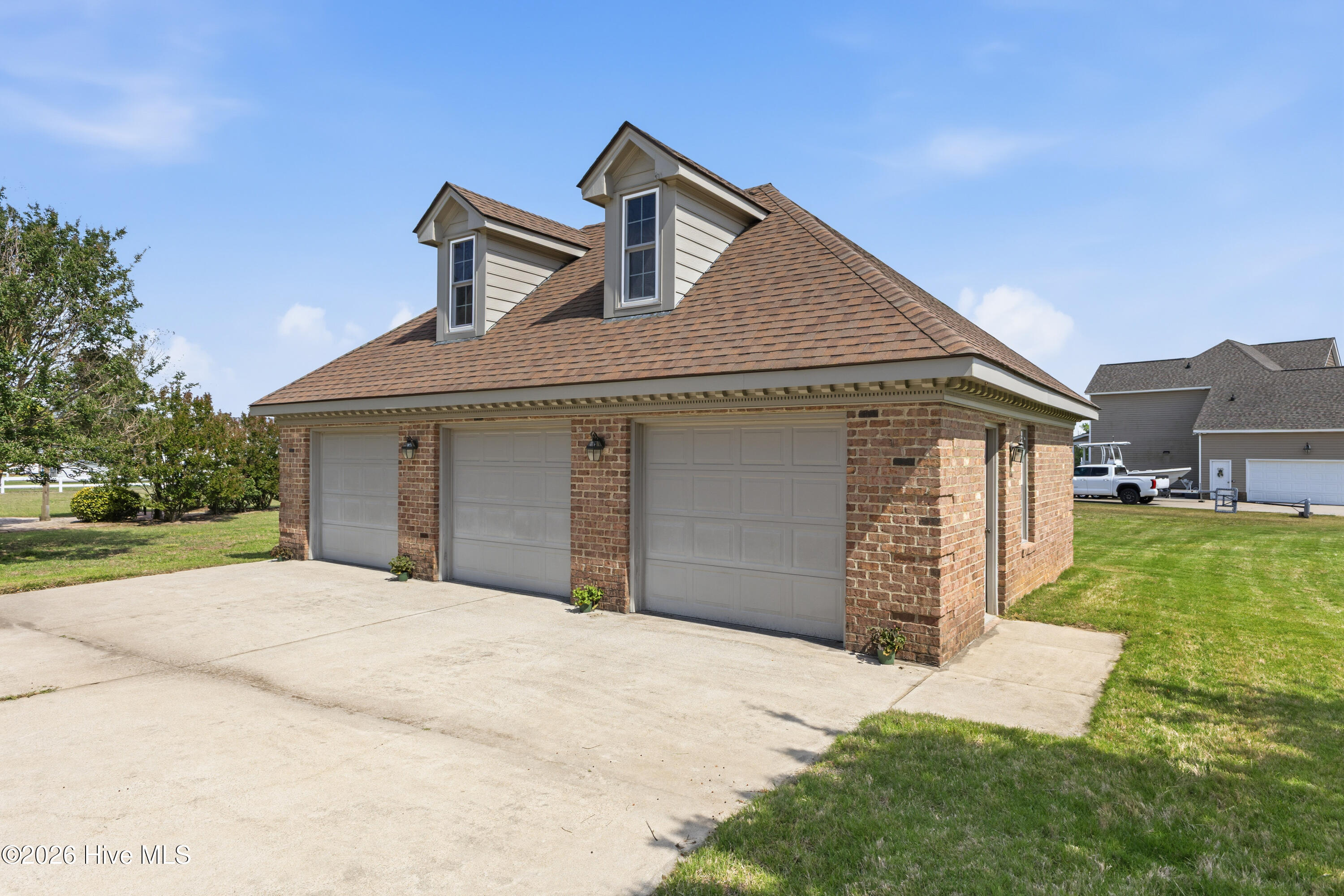 6301 Waters Edge Drive Property Photo 42