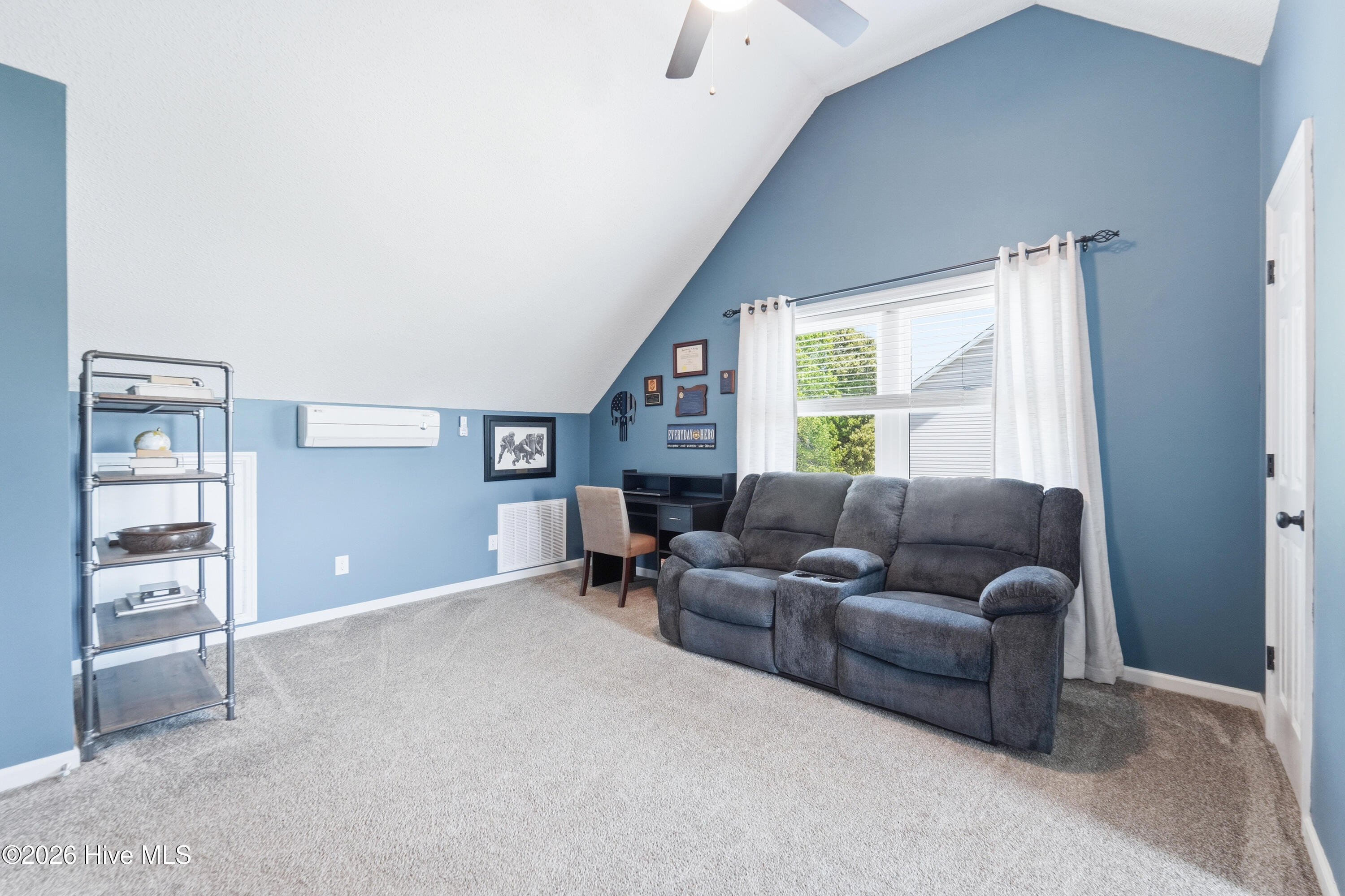 48 Pickett Way Property Photo 42