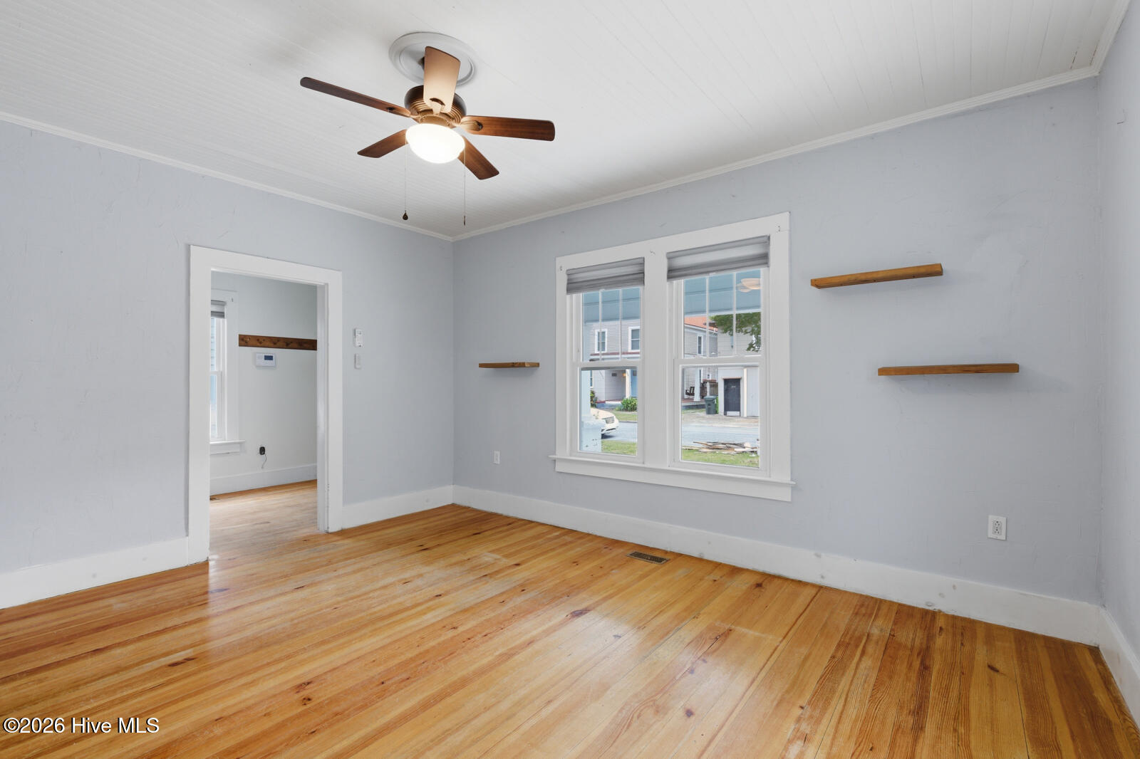 312 Avenue B Property Photo 17