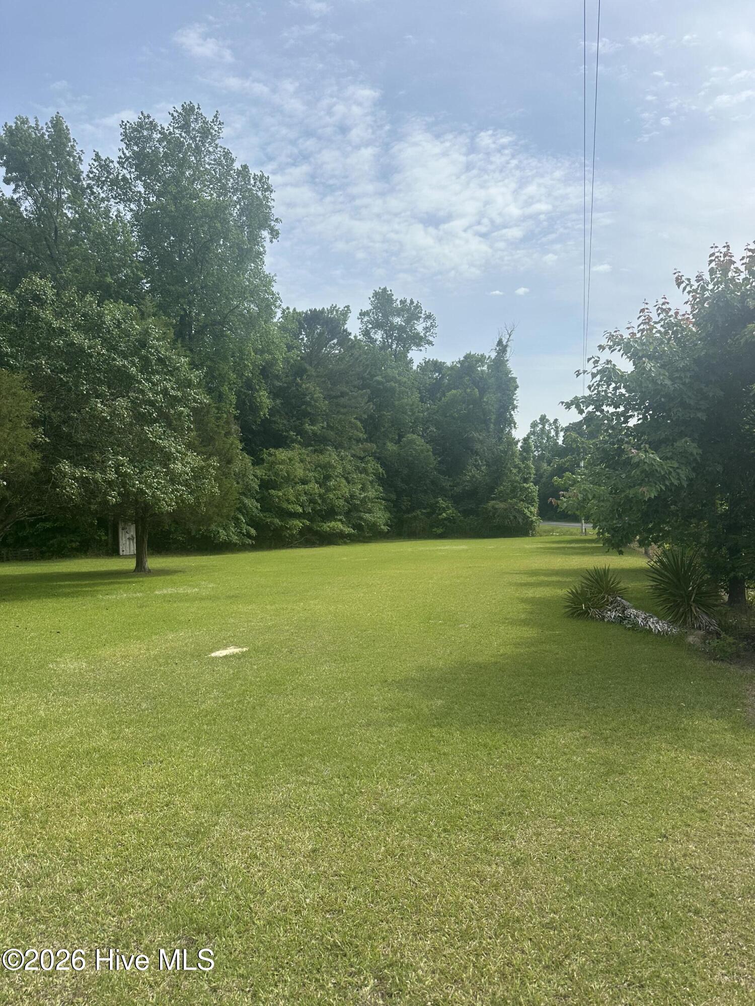 999 Mears Road Property Photo 3