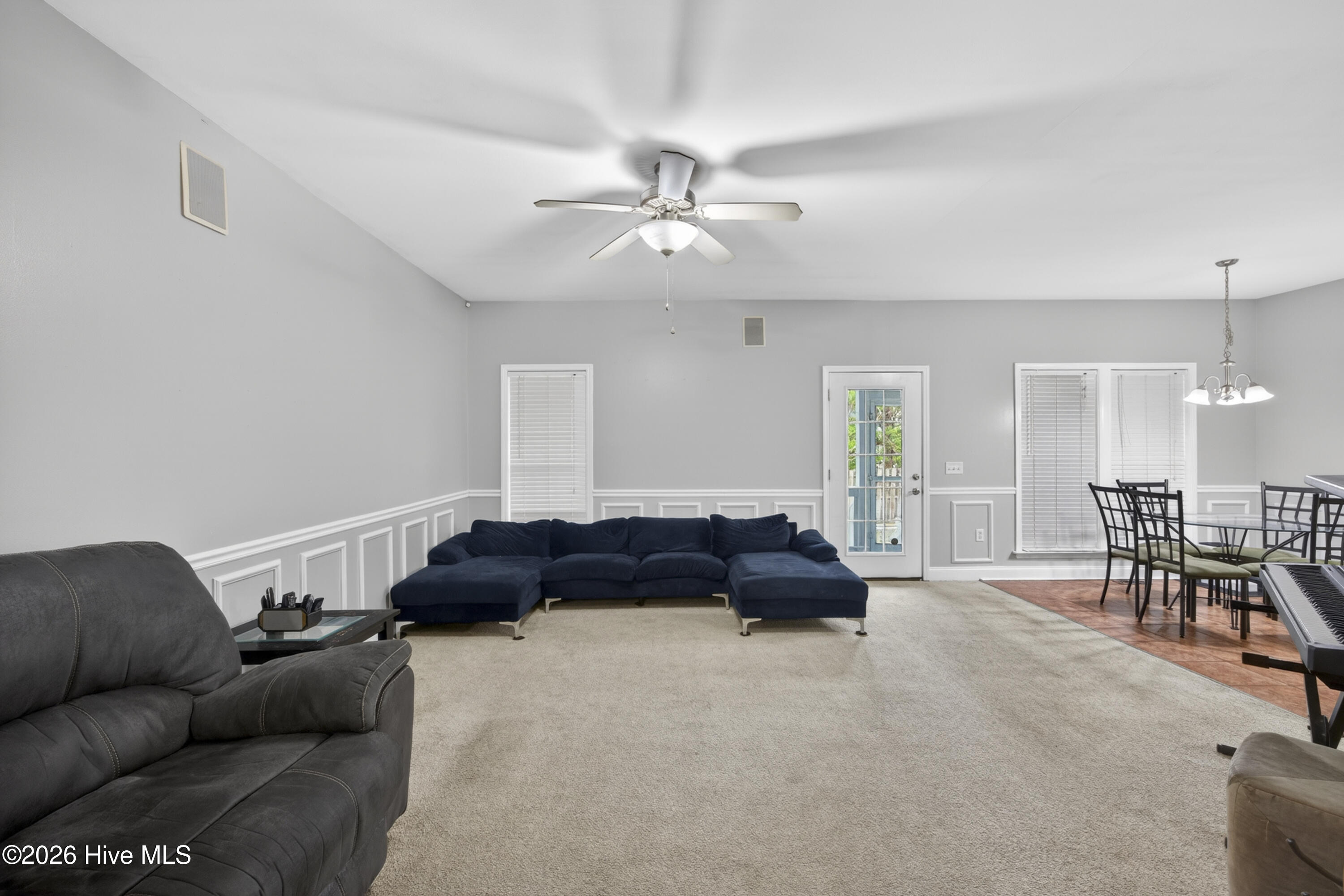 425 Superior Road Property Photo 12