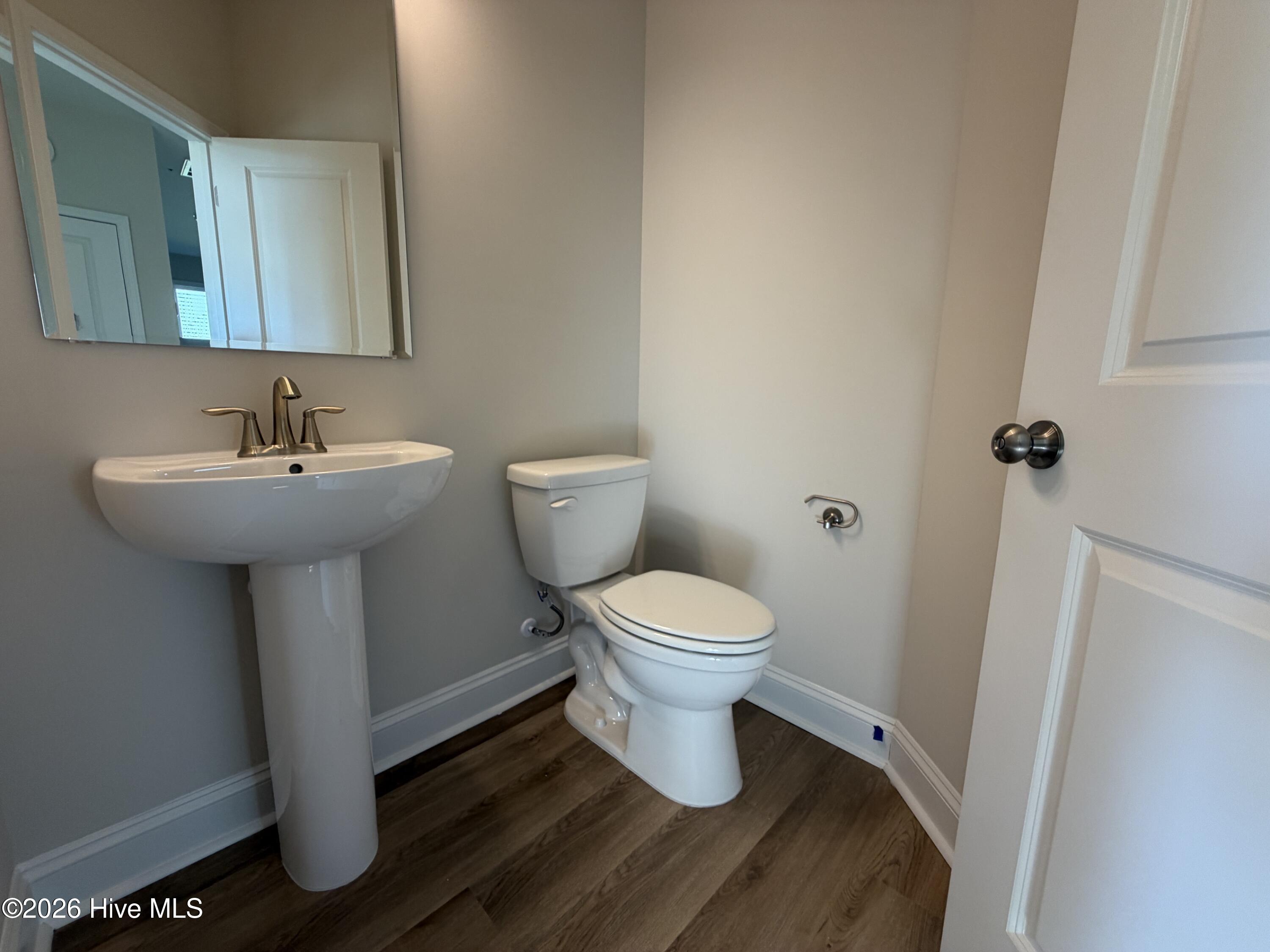 1059 Lexington Avenue Ne Property Photo 16