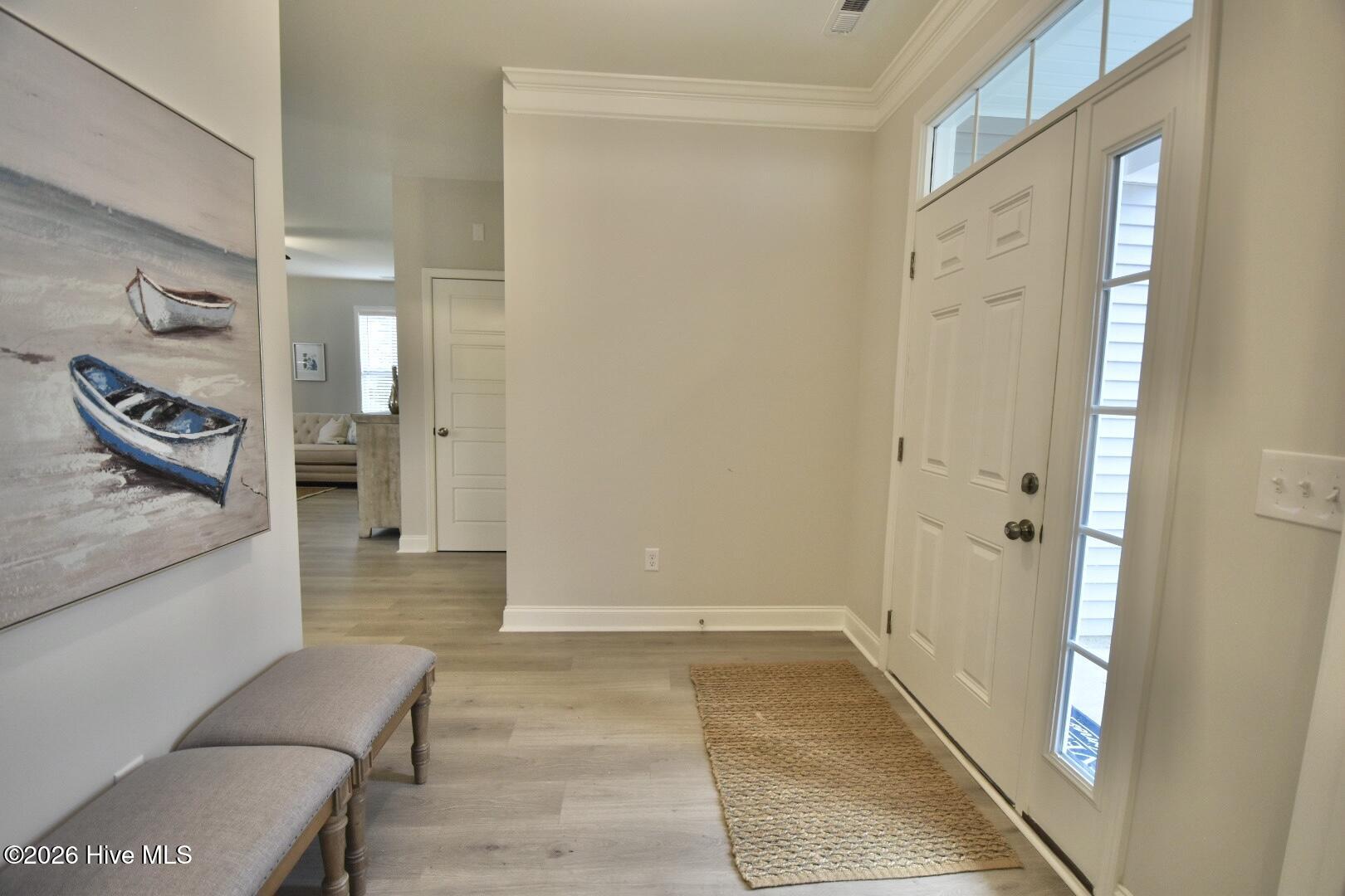 1059 Lexington Avenue Ne Property Photo 22