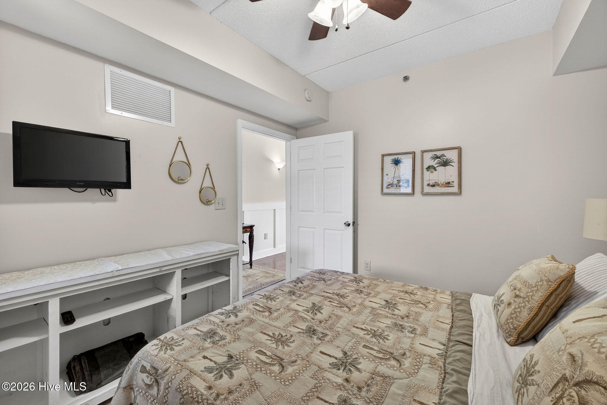106 N Water Street 302 Property Photo 18