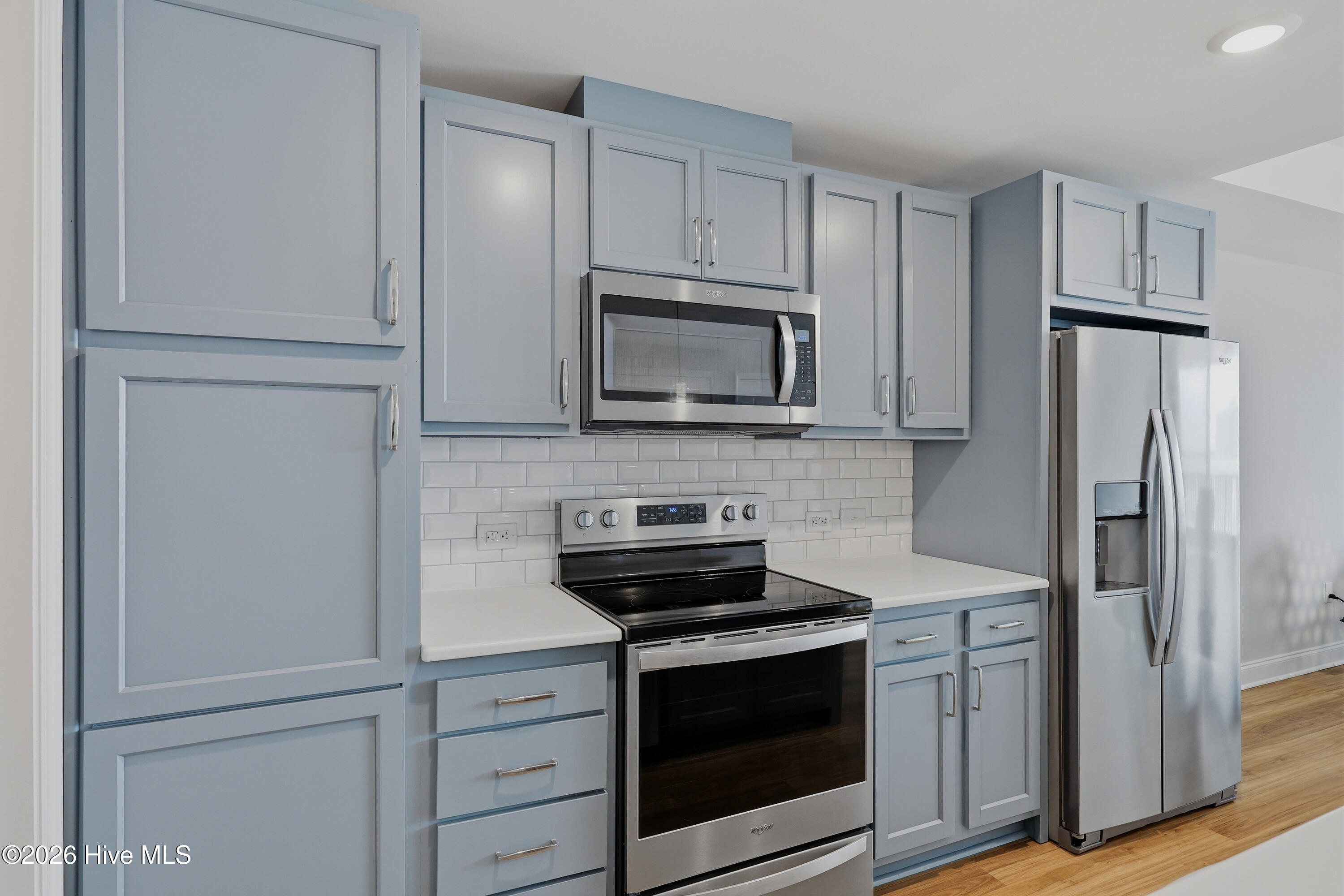 14 Grace Street Apt 909 Property Photo 6