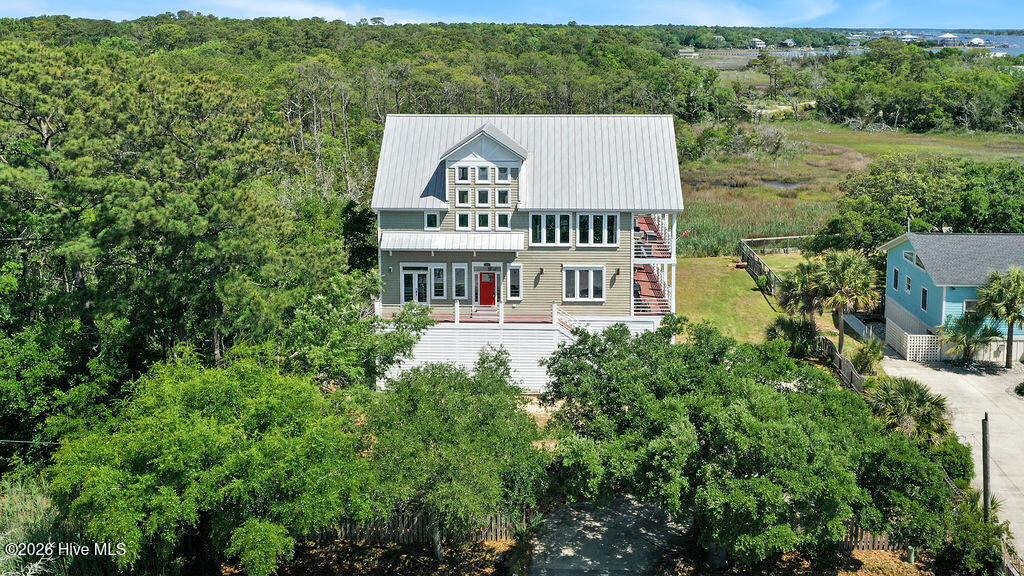 531 E Seaview Road Property Photo 2