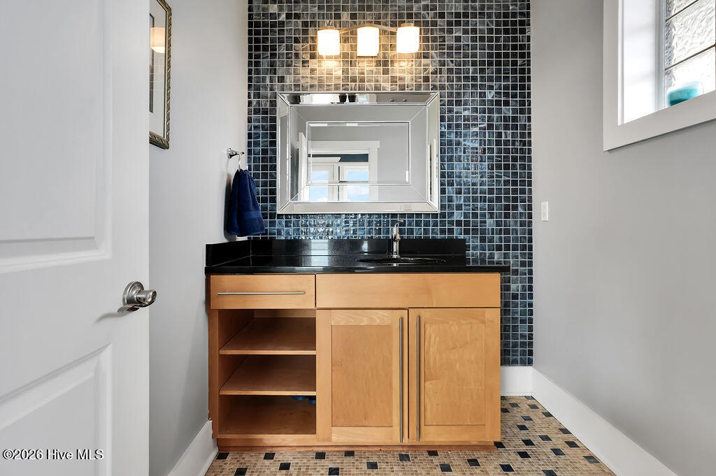 531 E Seaview Road Property Photo 44