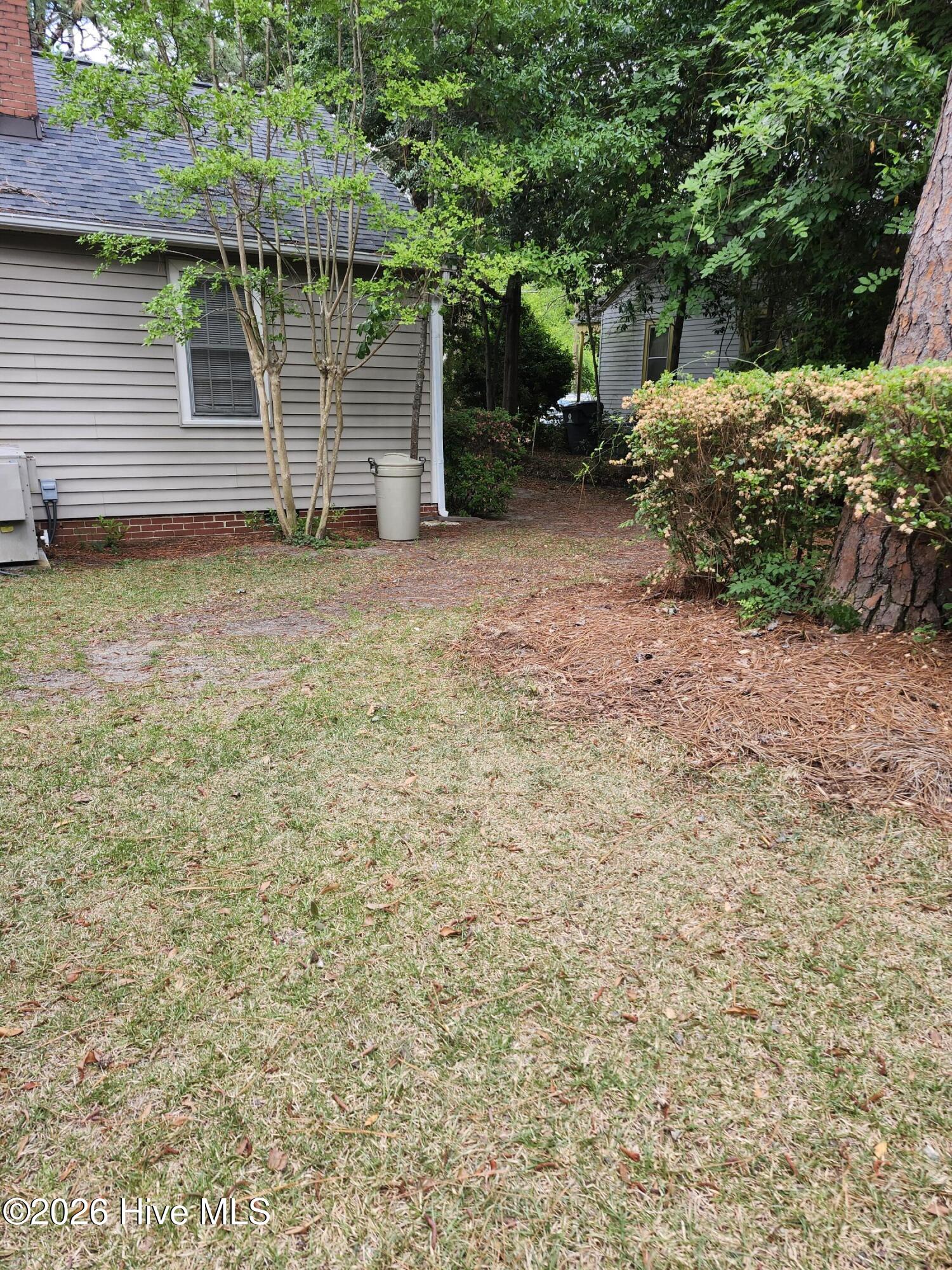 340 E Delaware Avenue Property Photo 15