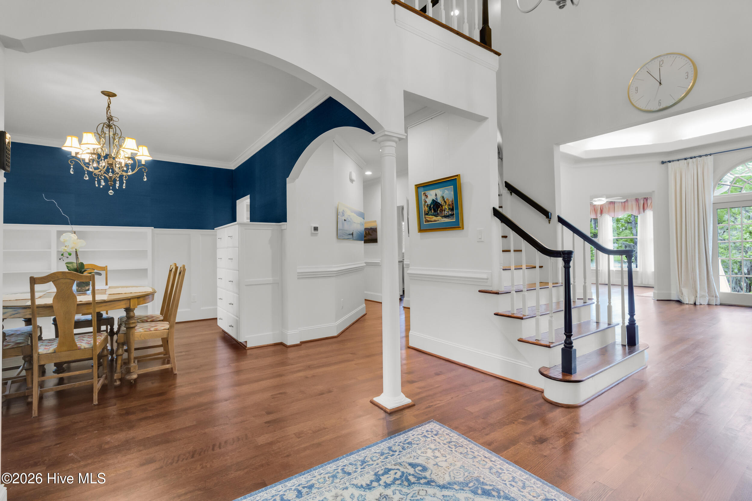 611 Creekwood Drive Property Photo 8