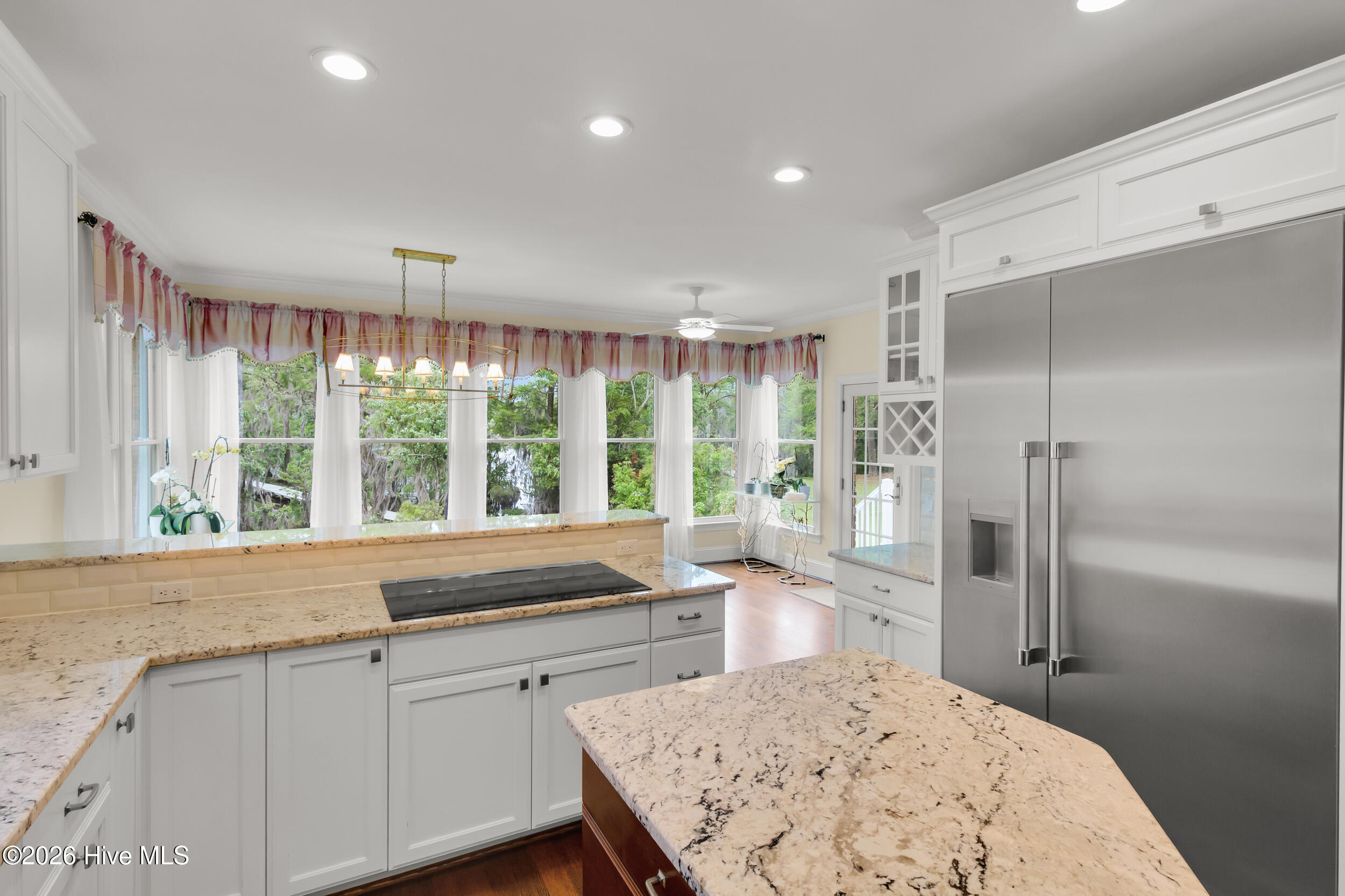 611 Creekwood Drive Property Photo 17