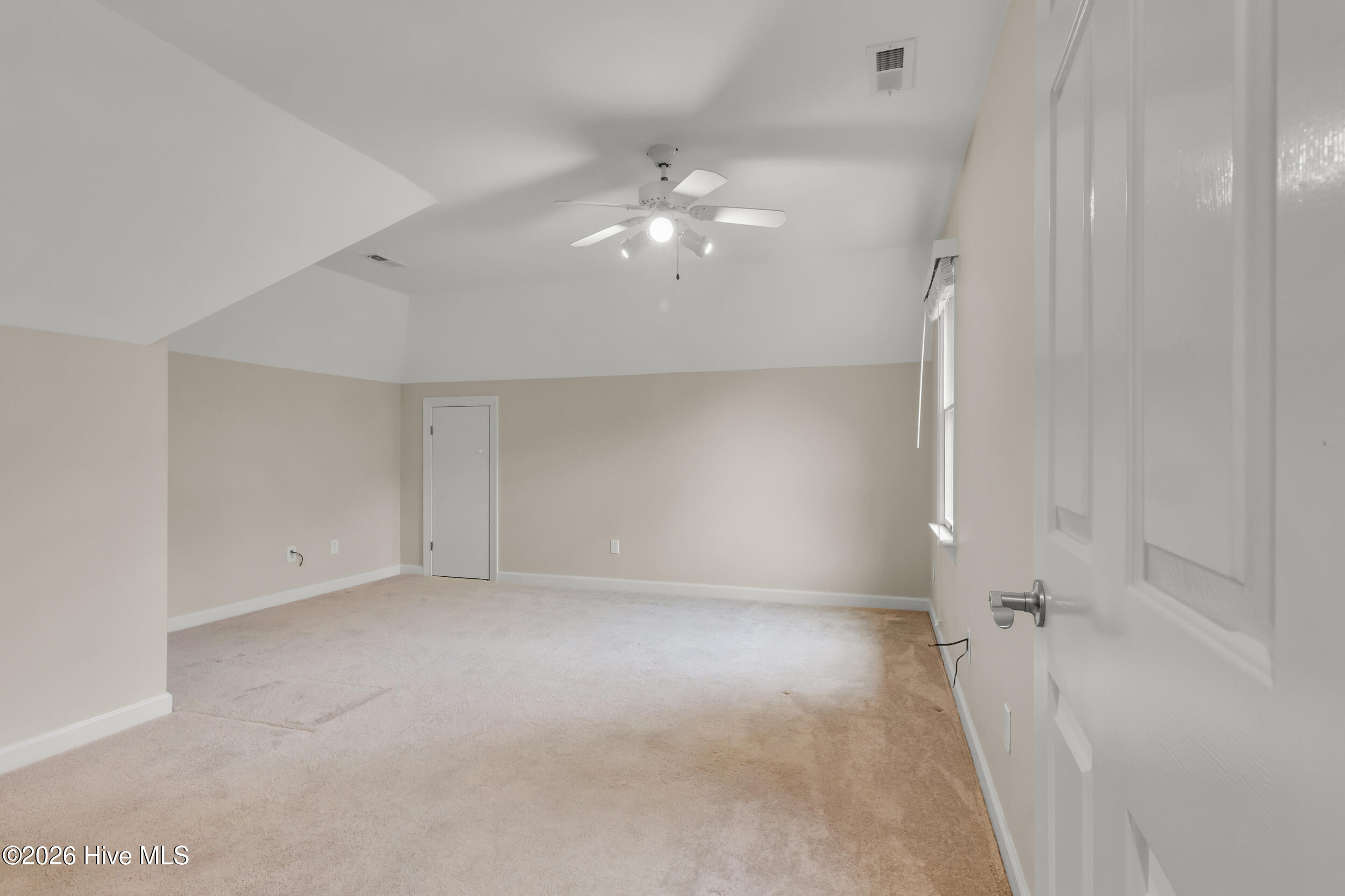611 Creekwood Drive Property Photo 35