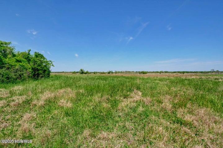 23 23 Hunter Heath Drive Property Photo 15