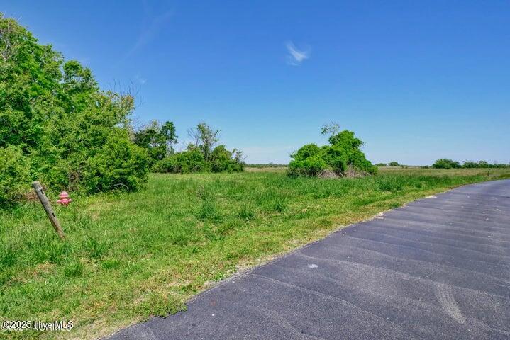 23 23 Hunter Heath Drive Property Photo 18