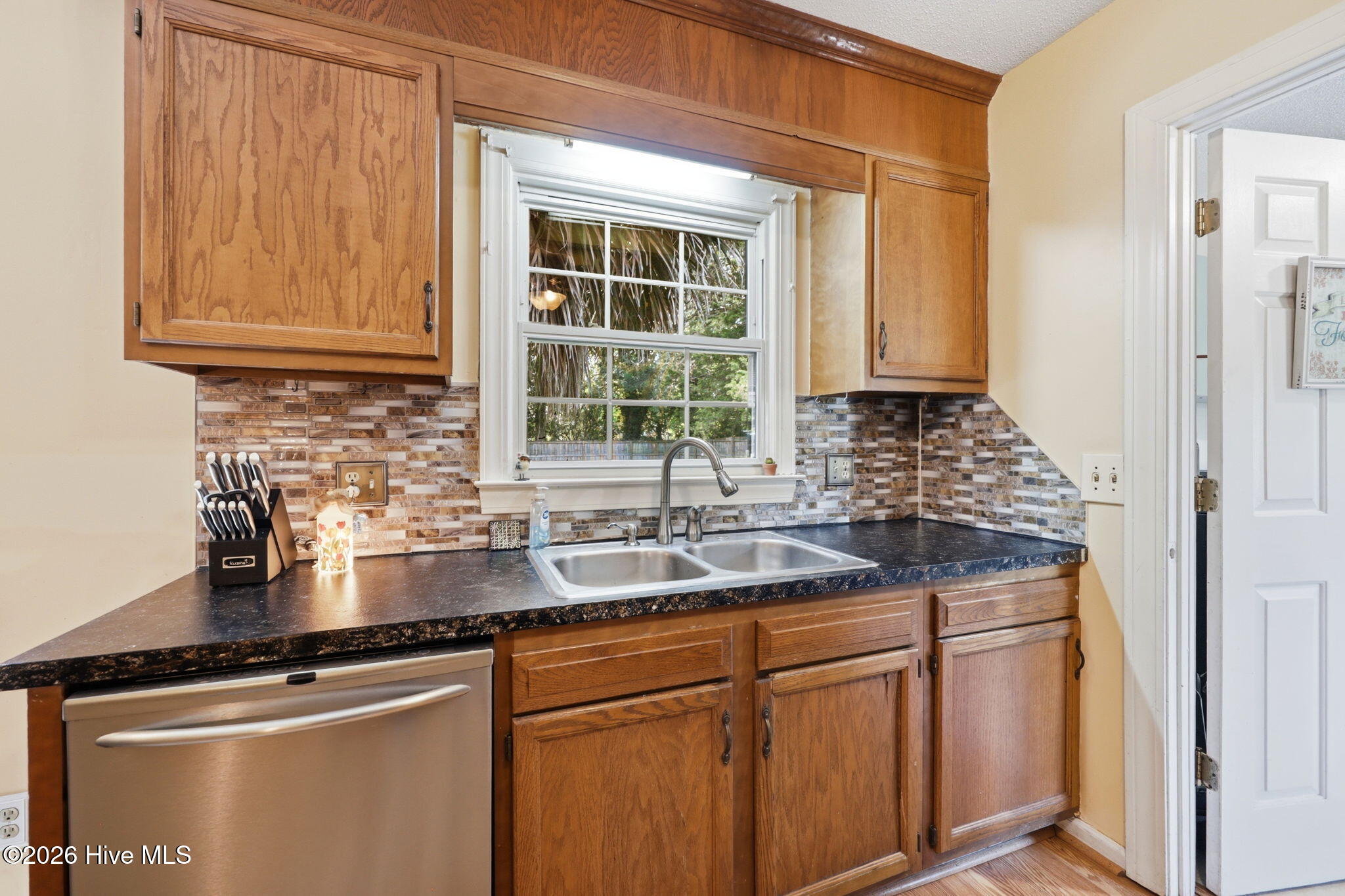103 King Arthur Road Property Photo 16