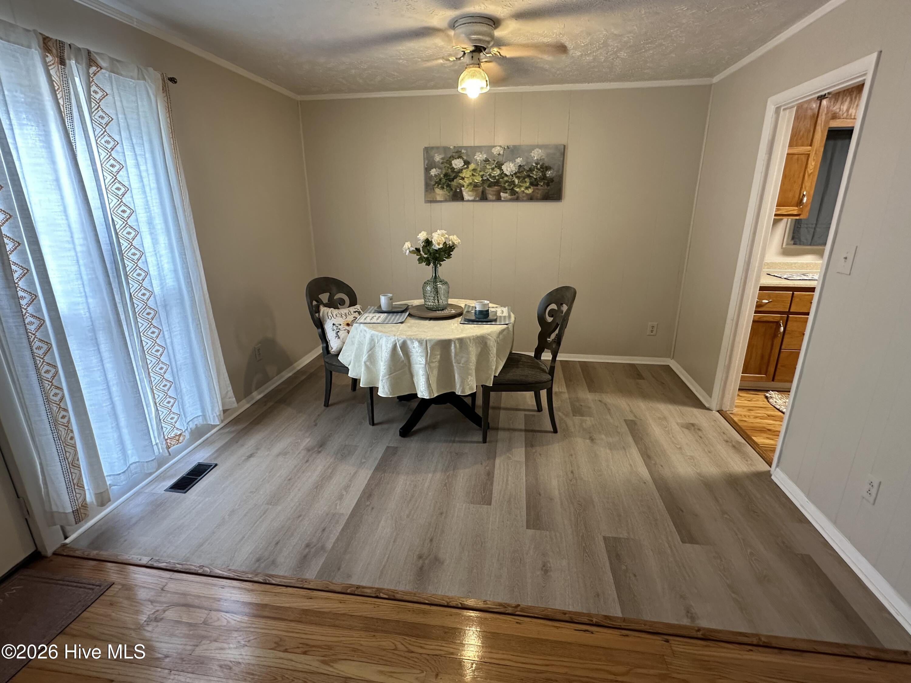 10481 Bostic Road Property Photo 5