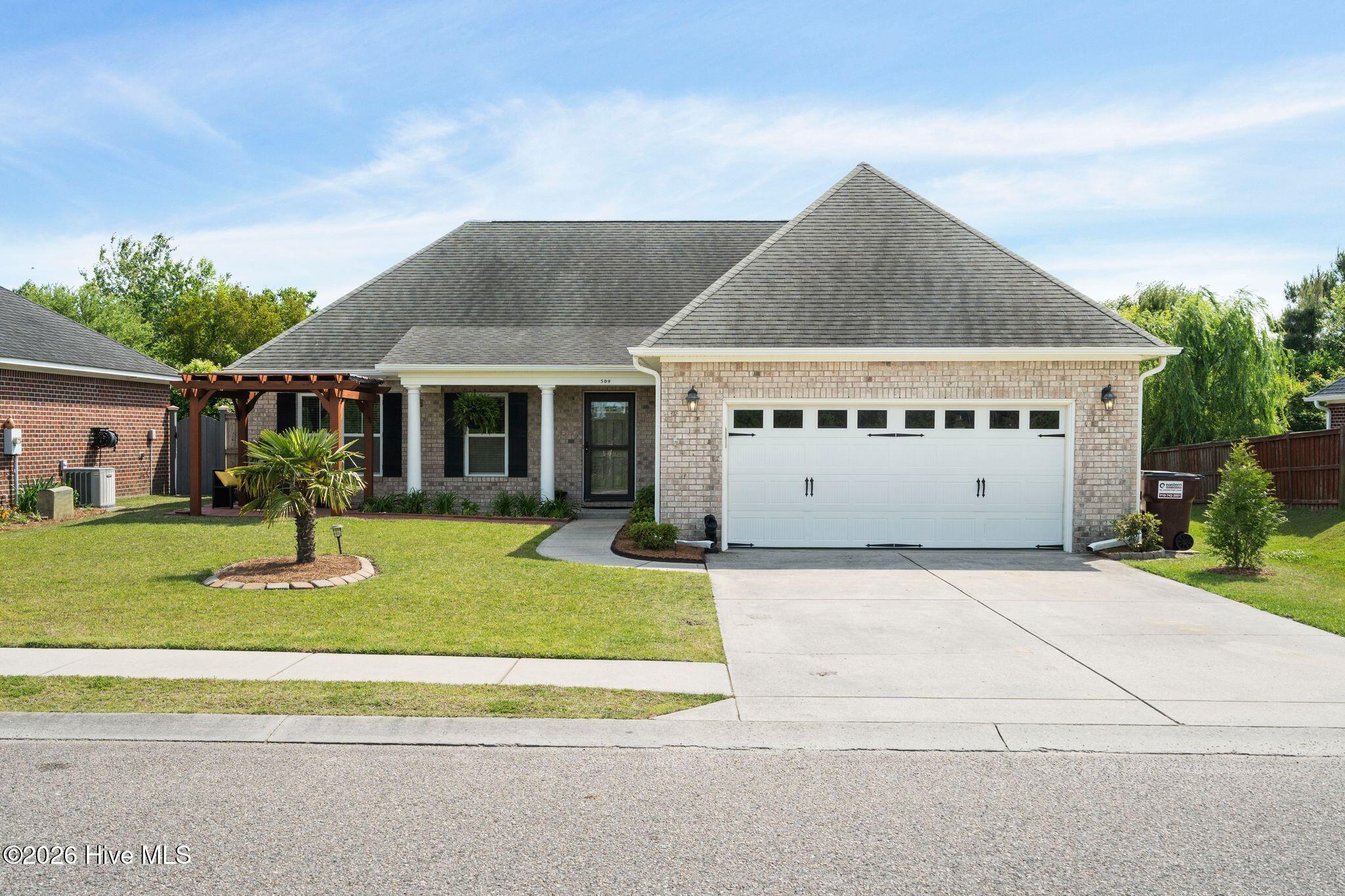 509 Flagler Drive Property Photo 1