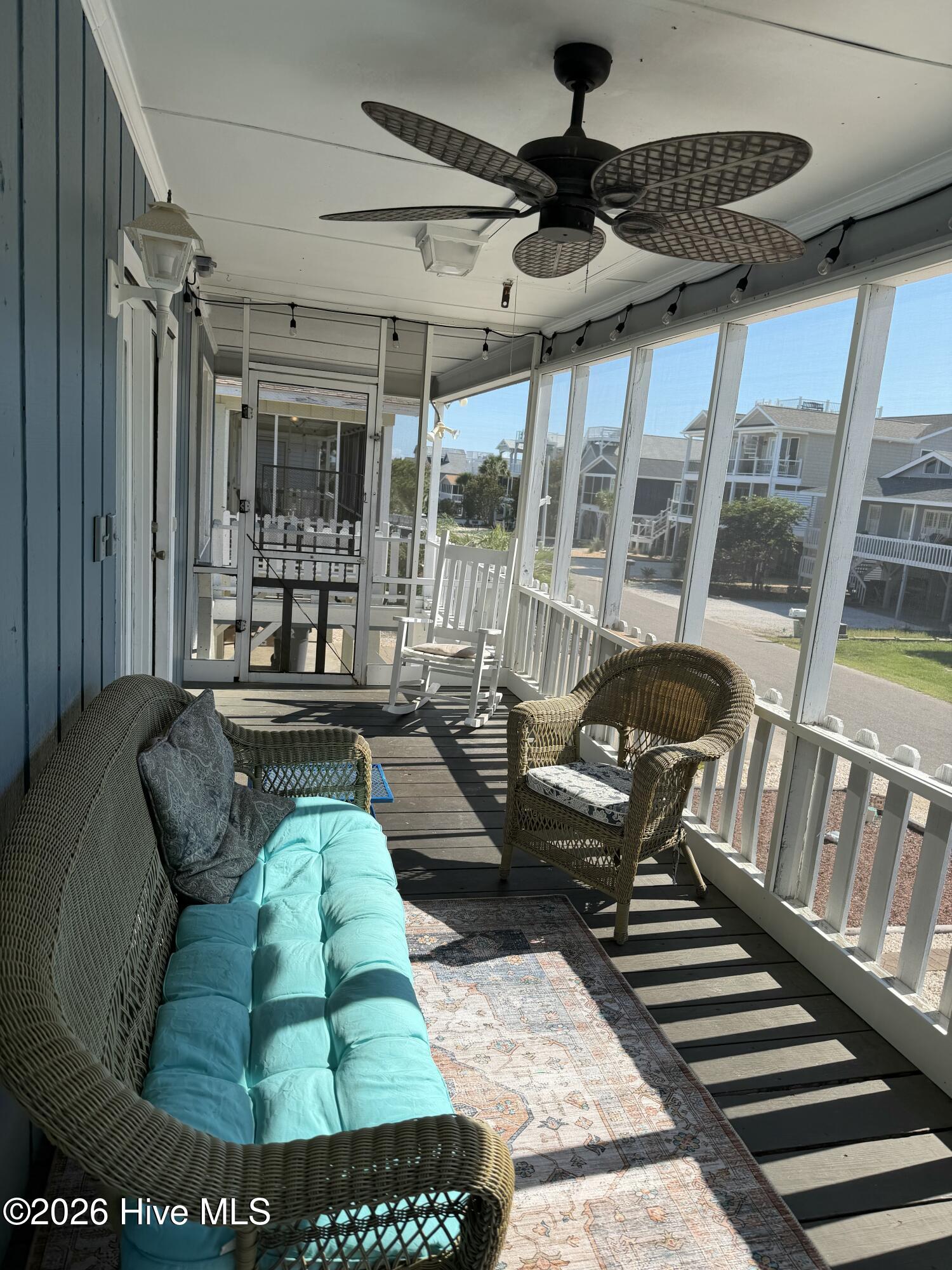 411 34th Street Property Photo 3