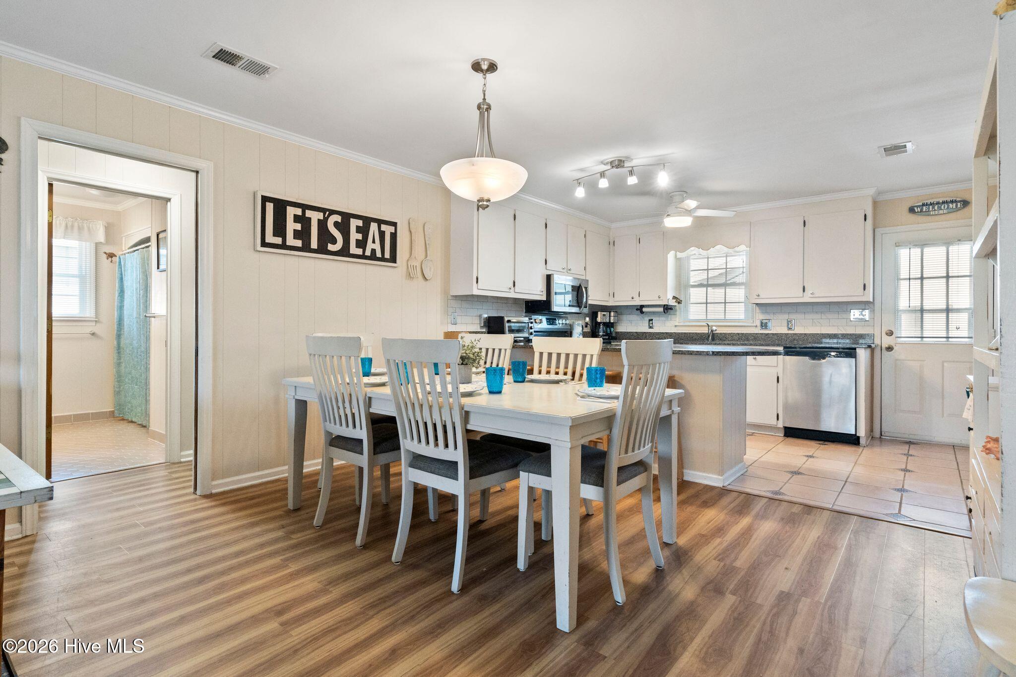 411 34th Street Property Photo 10