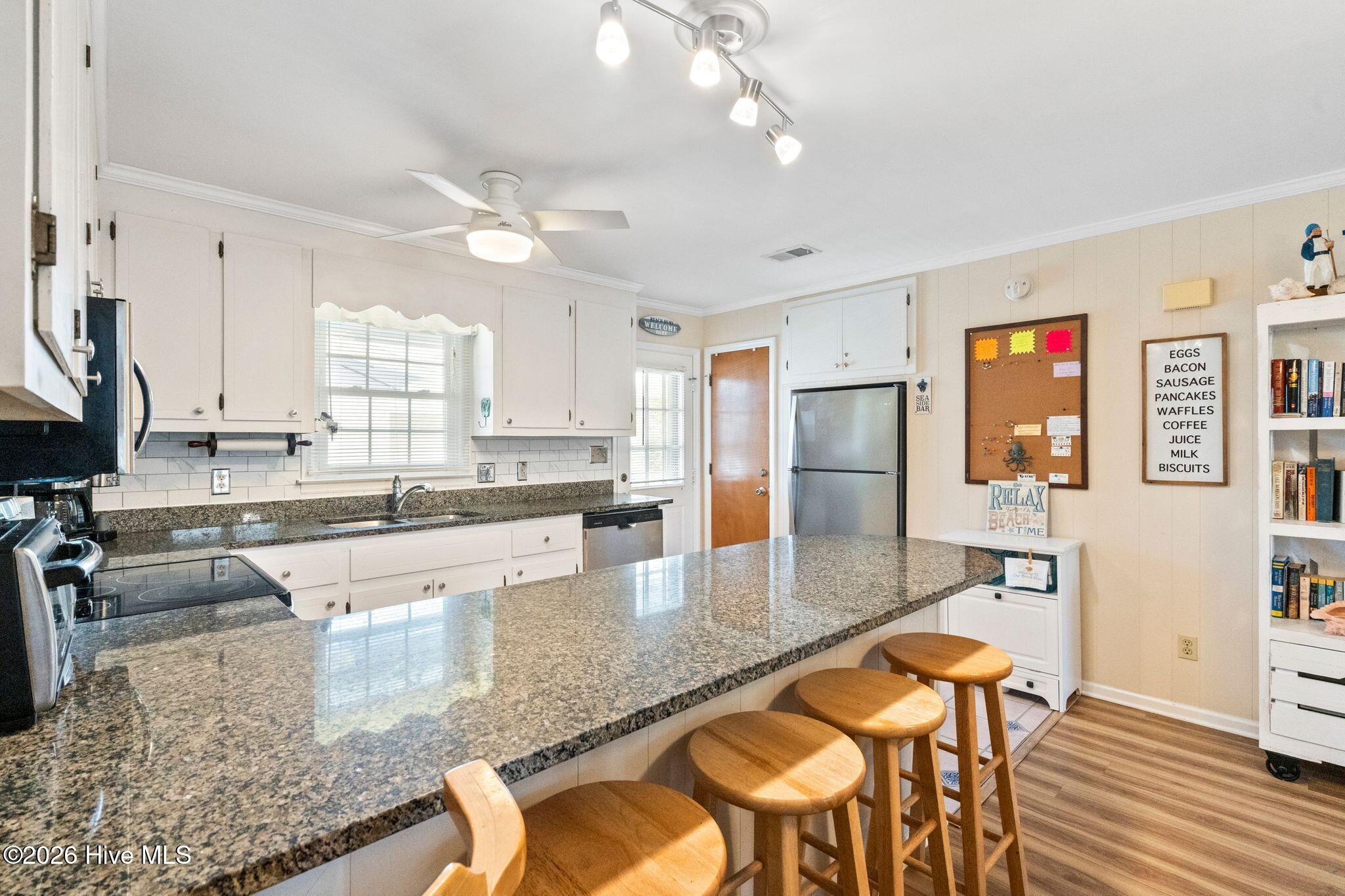 411 34th Street Property Photo 15