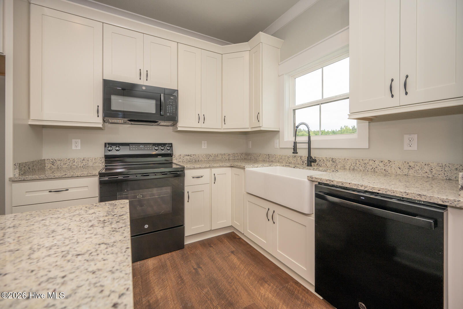 350 Sharber Lane Property Photo 6