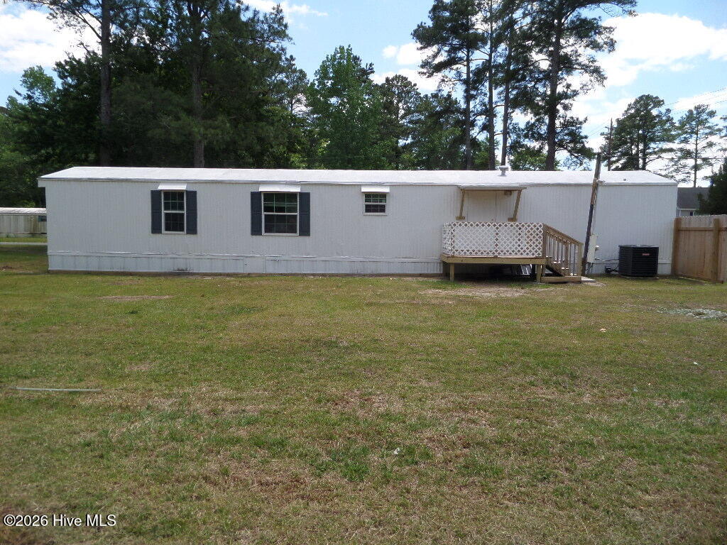 2408 Moore Avenue Property Photo 5