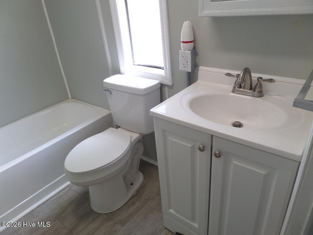 2408 Moore Avenue Property Photo 23