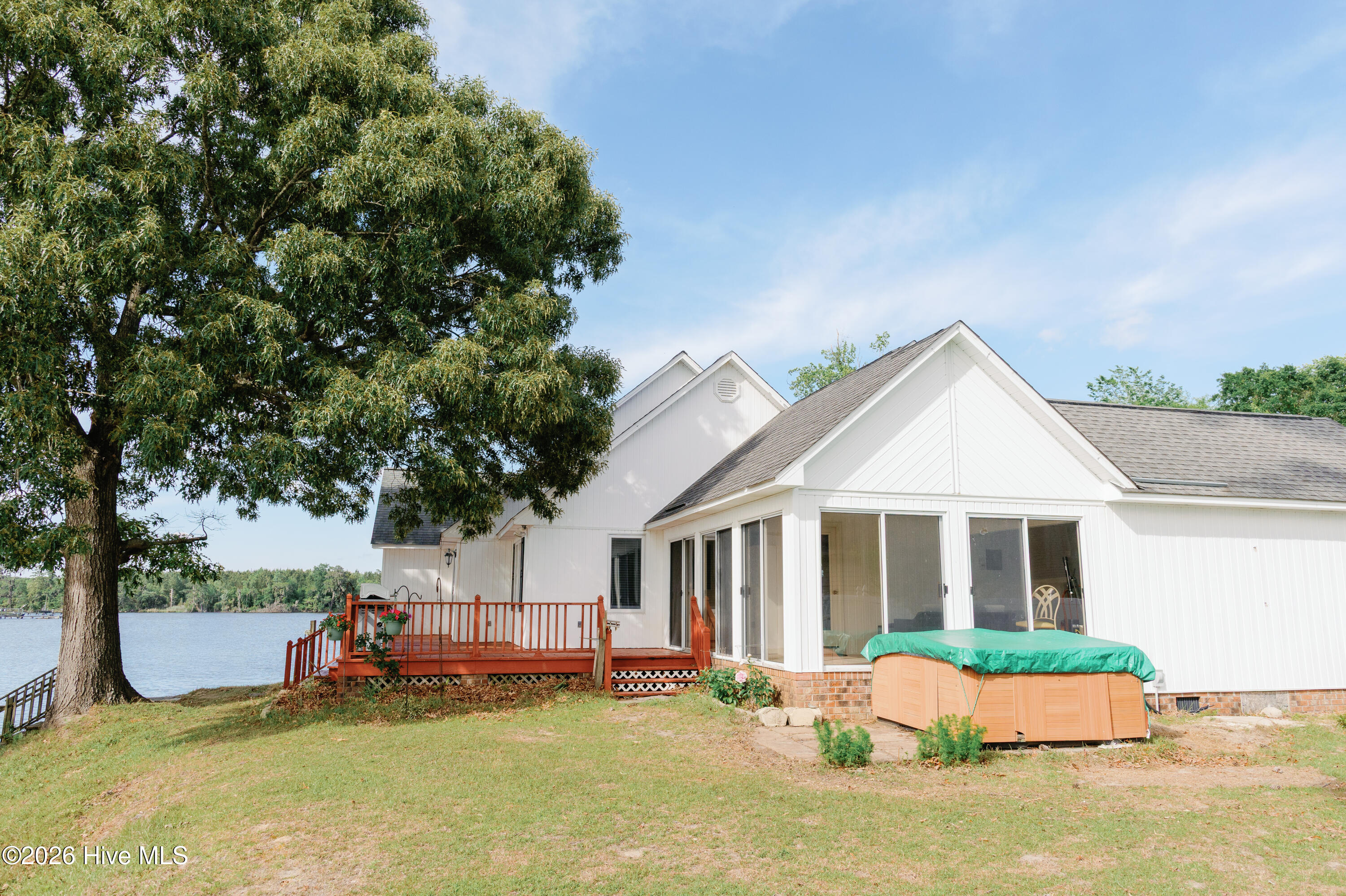 674 Brooks Road Property Photo 17