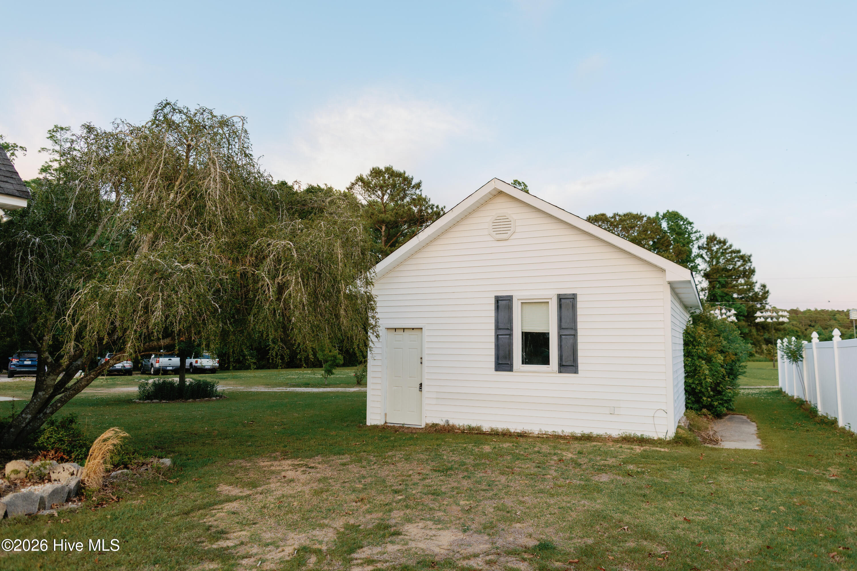 674 Brooks Road Property Photo 22
