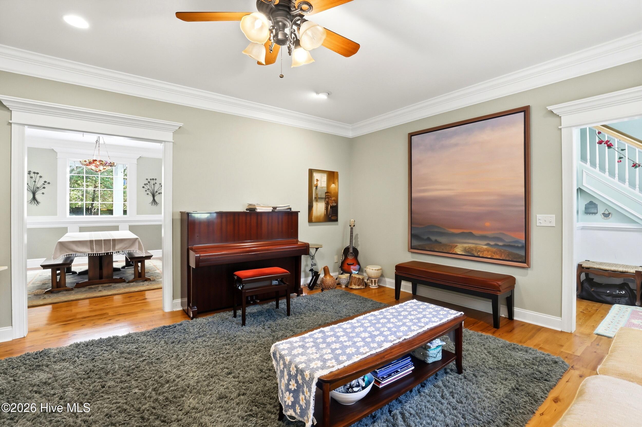 310 Bayshore Drive Property Photo 7