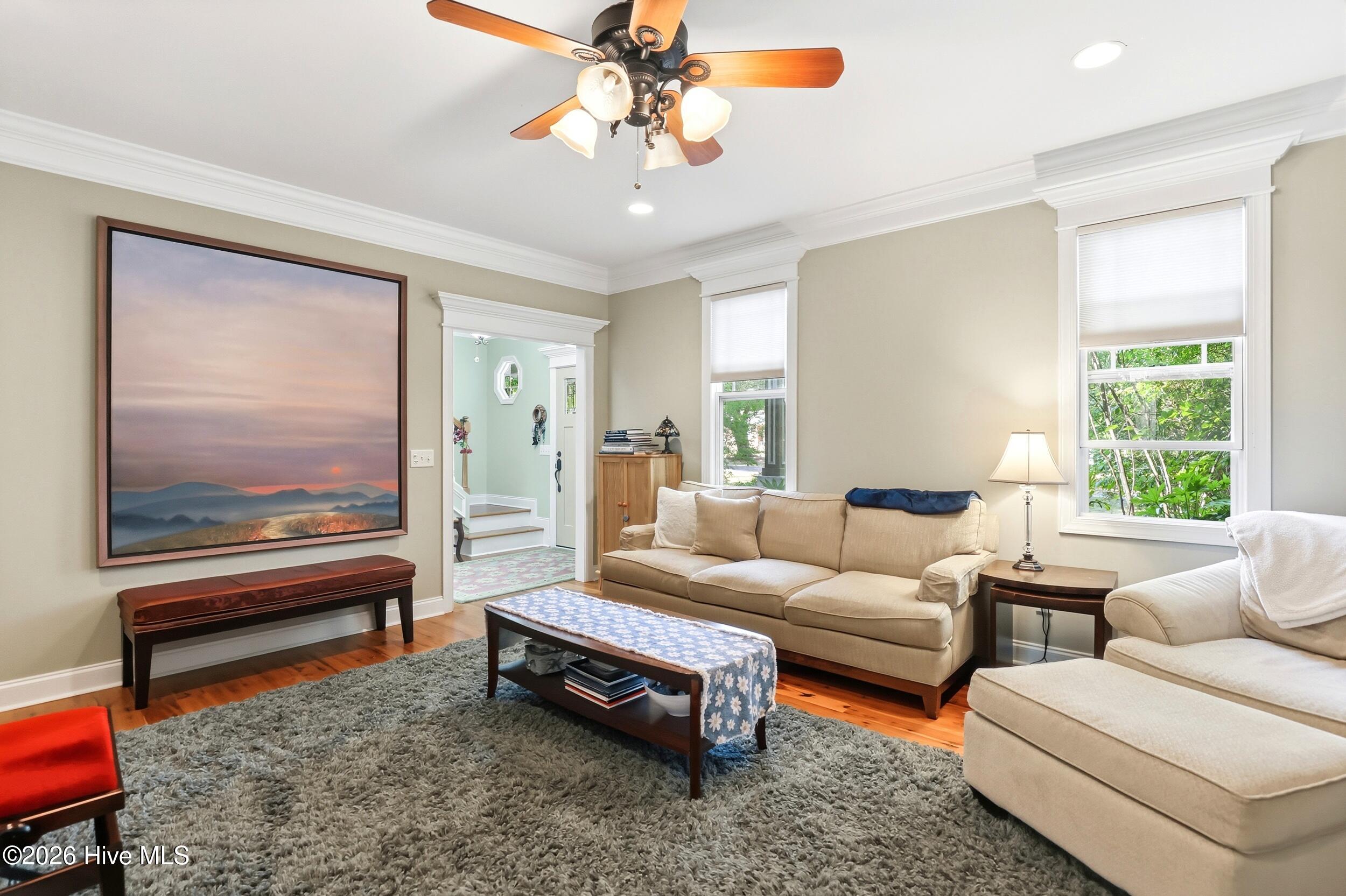 310 Bayshore Drive Property Photo 8