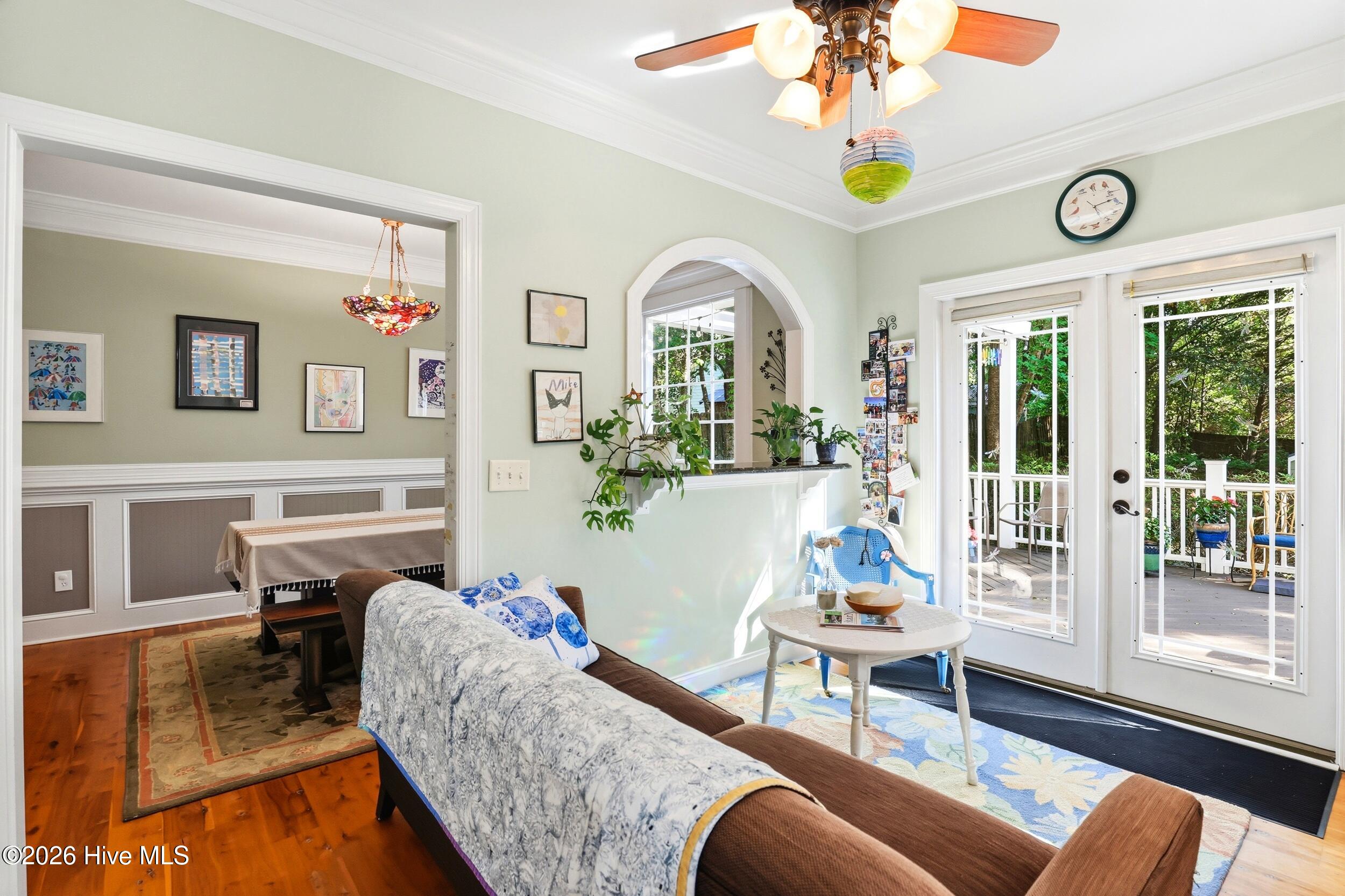 310 Bayshore Drive Property Photo 16