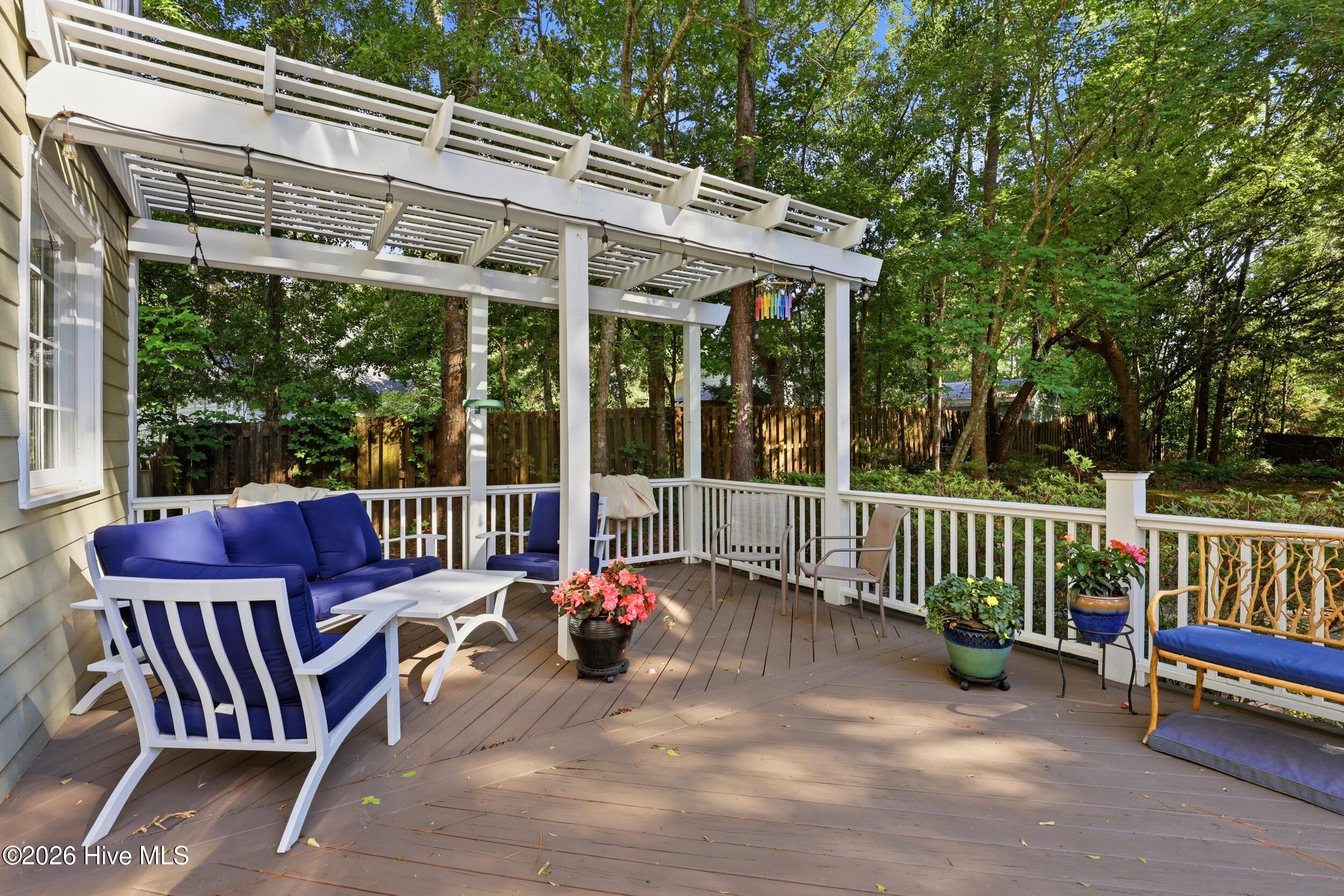 310 Bayshore Drive Property Photo 43