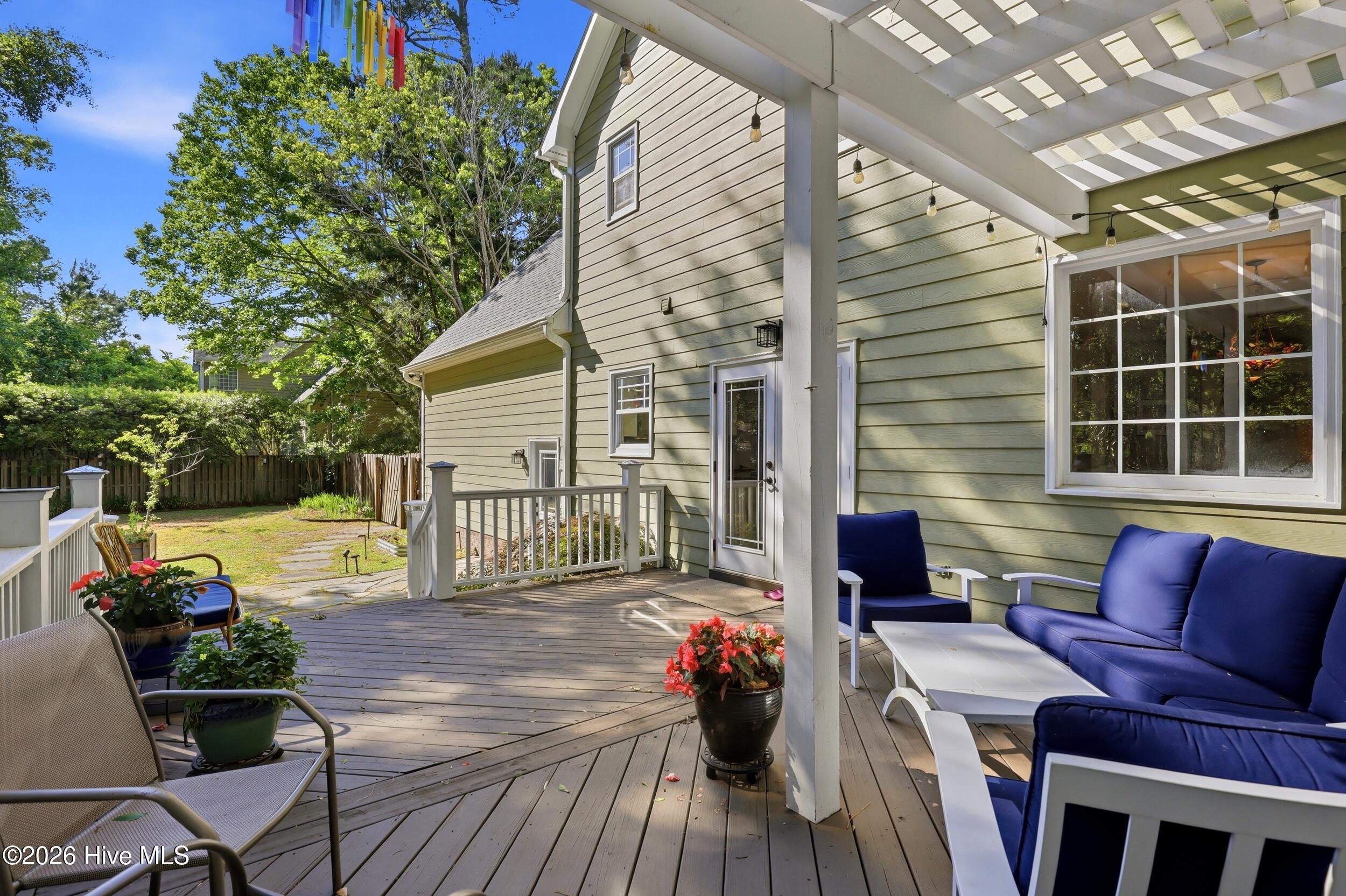 310 Bayshore Drive Property Photo 45