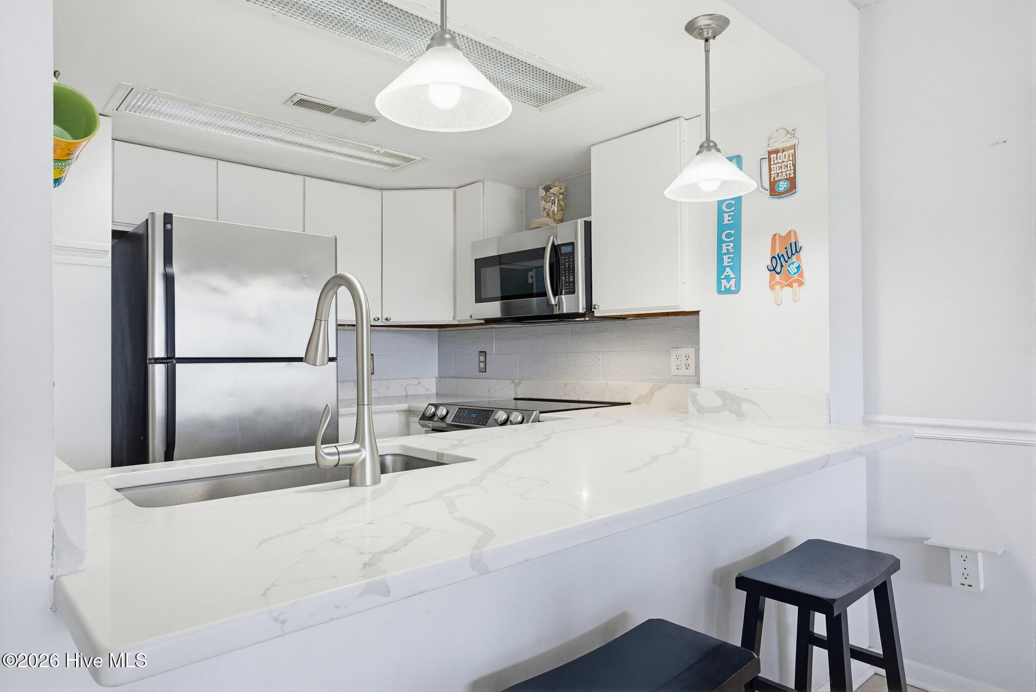 2000 New River Inlet Road Unit 3211 Property Photo 5
