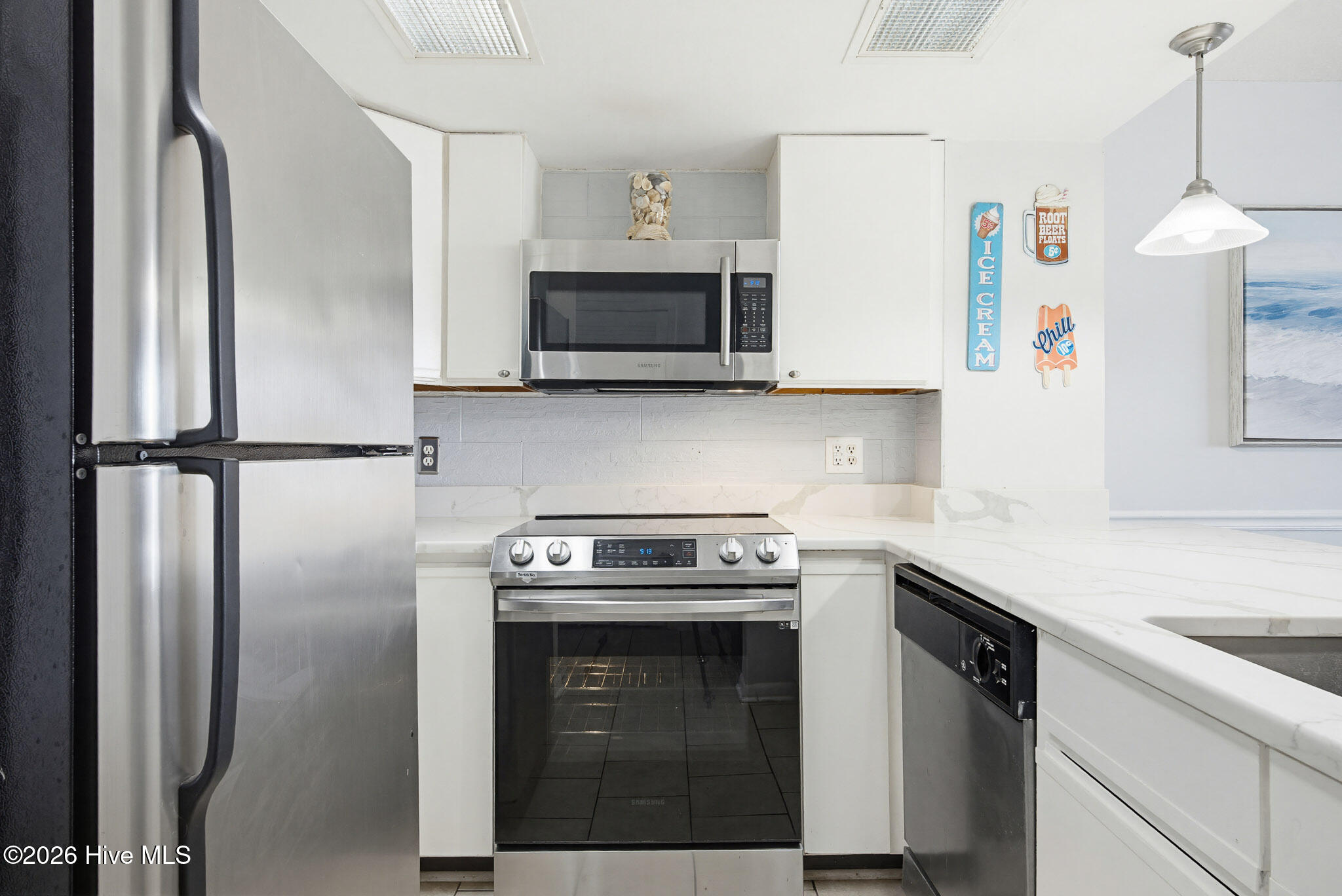 2000 New River Inlet Road Unit 3211 Property Photo 6