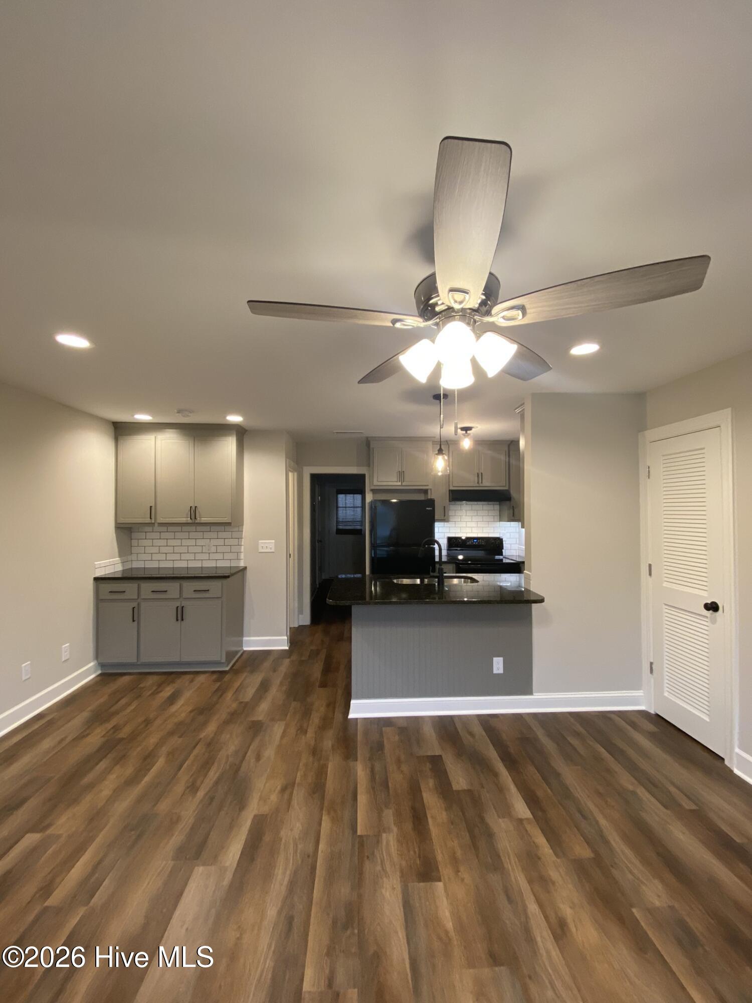 2363 Hurt Drive Property Photo 1