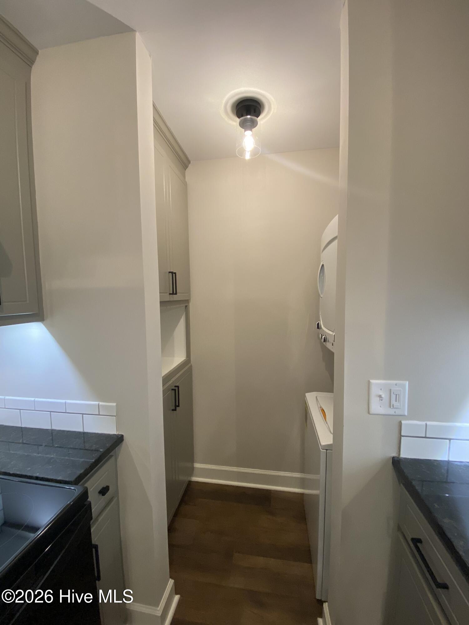 2363 Hurt Drive Property Photo 12