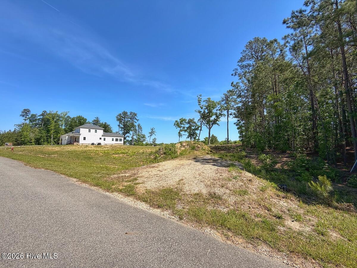 206 Riversedge Drive Property Photo 6